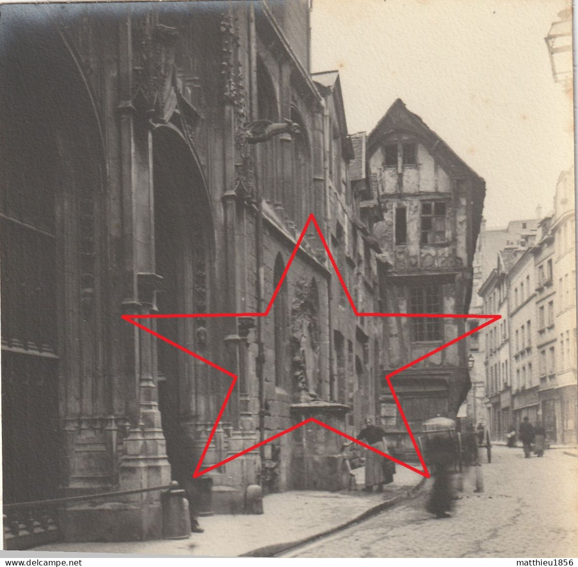 Photo 1899 ROUEN - Rue Saint Romain, Une Fontaine (A256) - Rouen