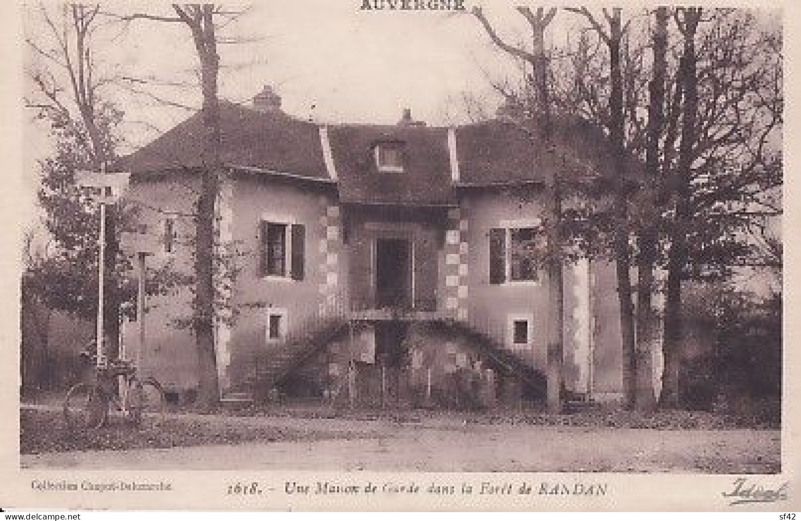 FORET DE RANDAN             Une Maison De Garde - Other & Unclassified