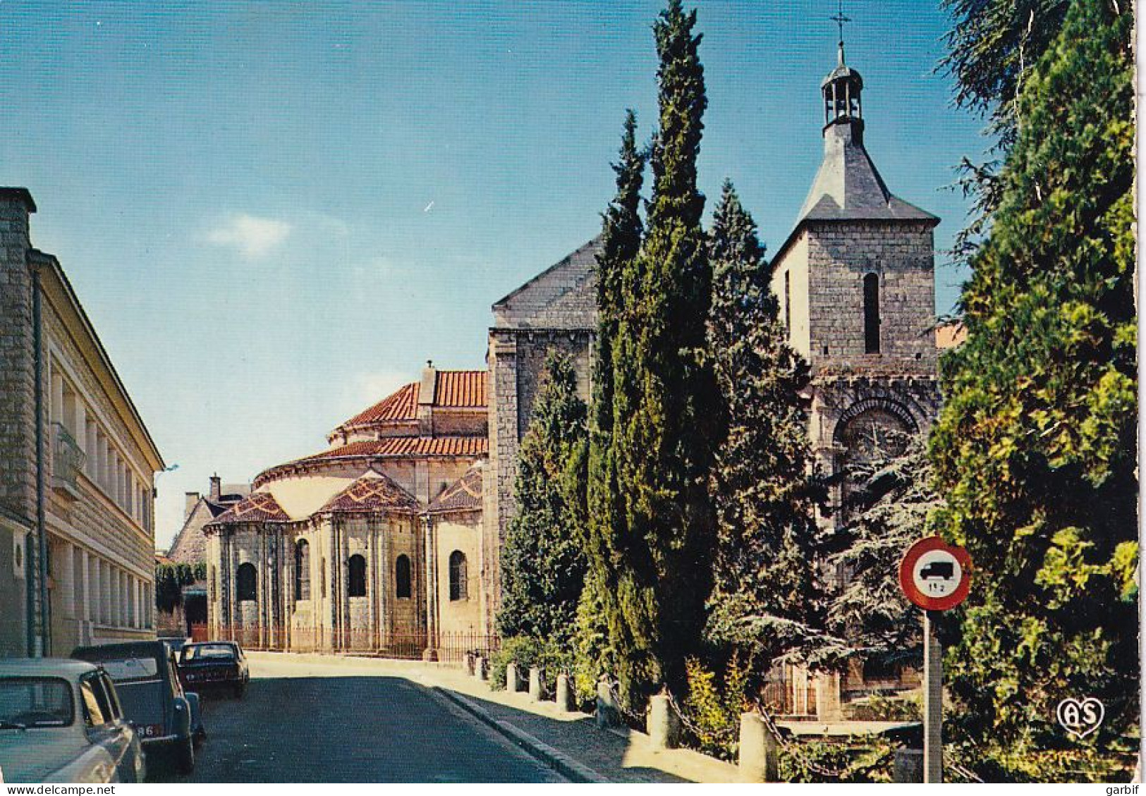 France - Poitiers - Eglise St-Hilaire - Fg Nv - Poitiers