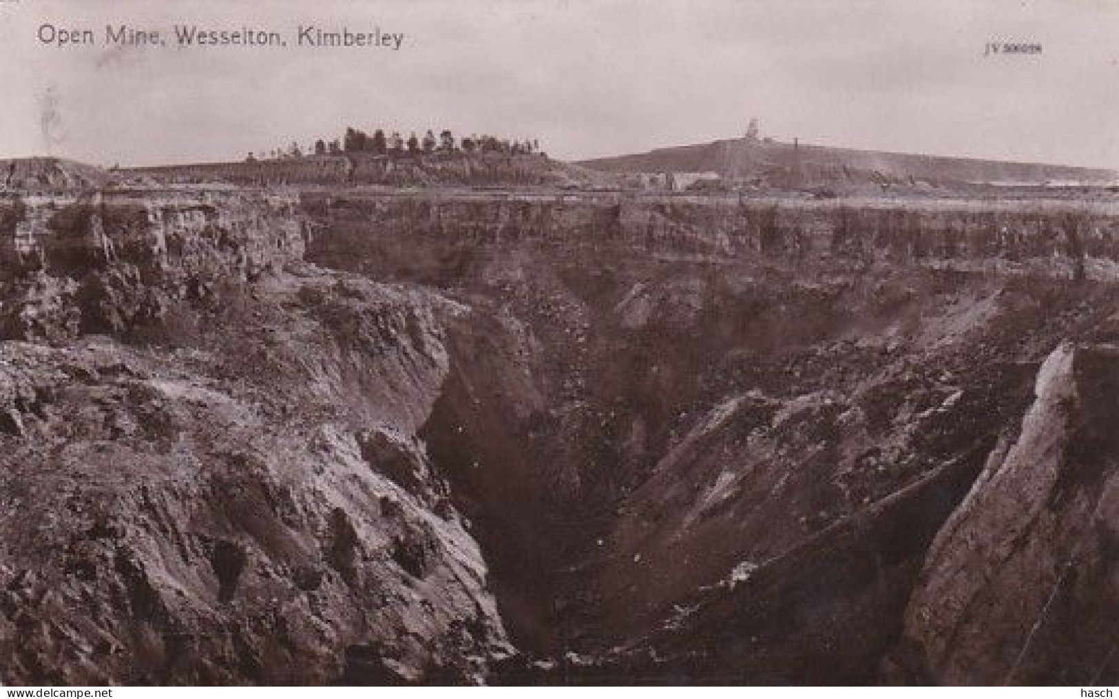 482387Kimberley, Open Mine Wesselton. 1914.(right Bottom Crease) - Afrique Du Sud