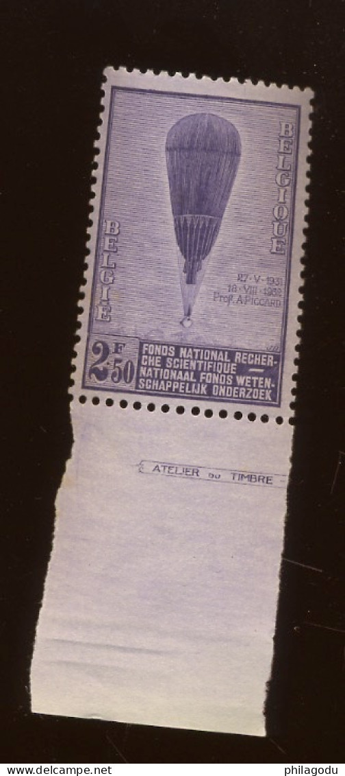 355 **   Postfris En Beroestert   Avec Taches De Rouille    Cote 80-€  Atelier Du Timbre - Unused Stamps