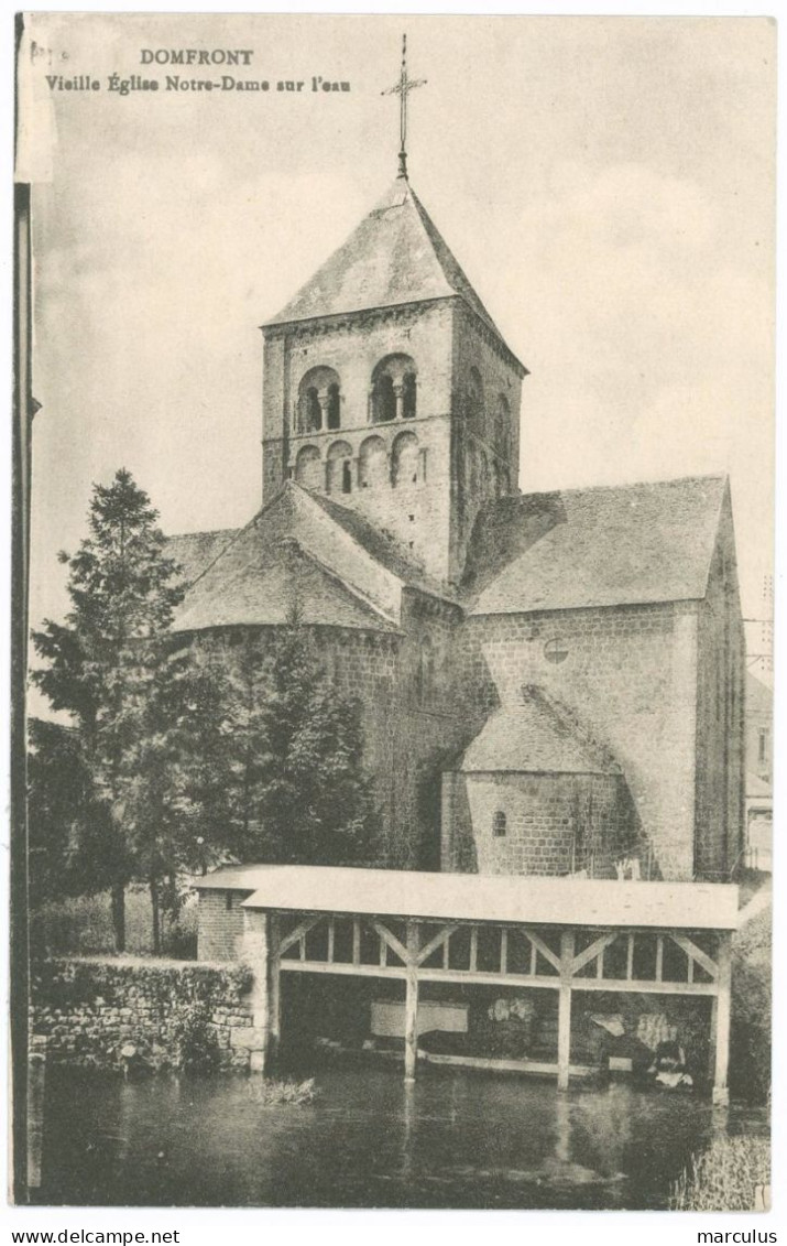 DOMFRONT ORNE Vieille église Notre-Dame Sur L'eau - Domfront