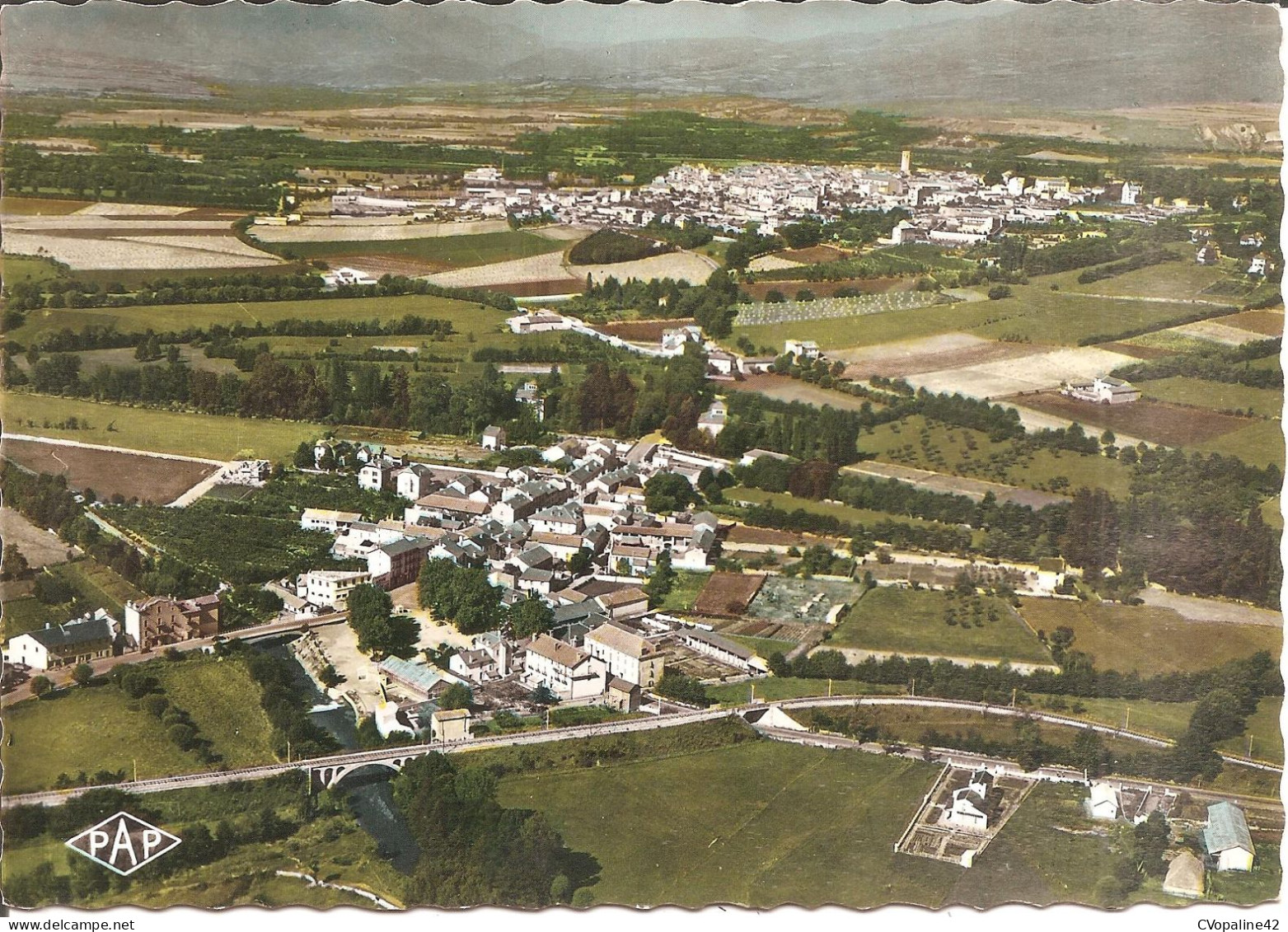 BOURG-MADAME (66) Vue Aérienne - Vue Générale De BOURG-MADAME Et De PUIGCERDA  CPSM GF - Autres & Non Classés