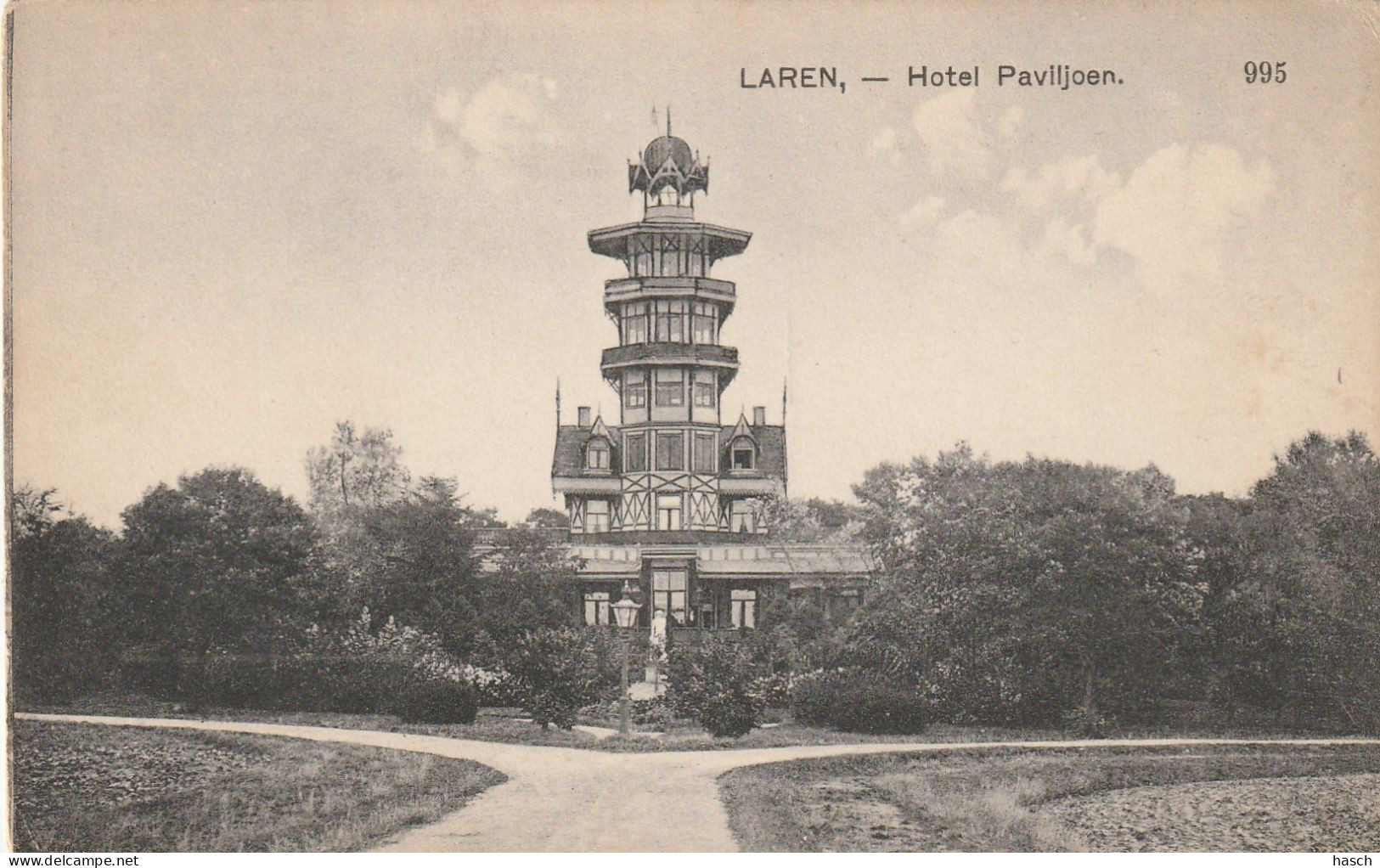 4934 40 Laren,  Paviljoen Larenberg. Hotel Paviljoen.  - Laren (NH)