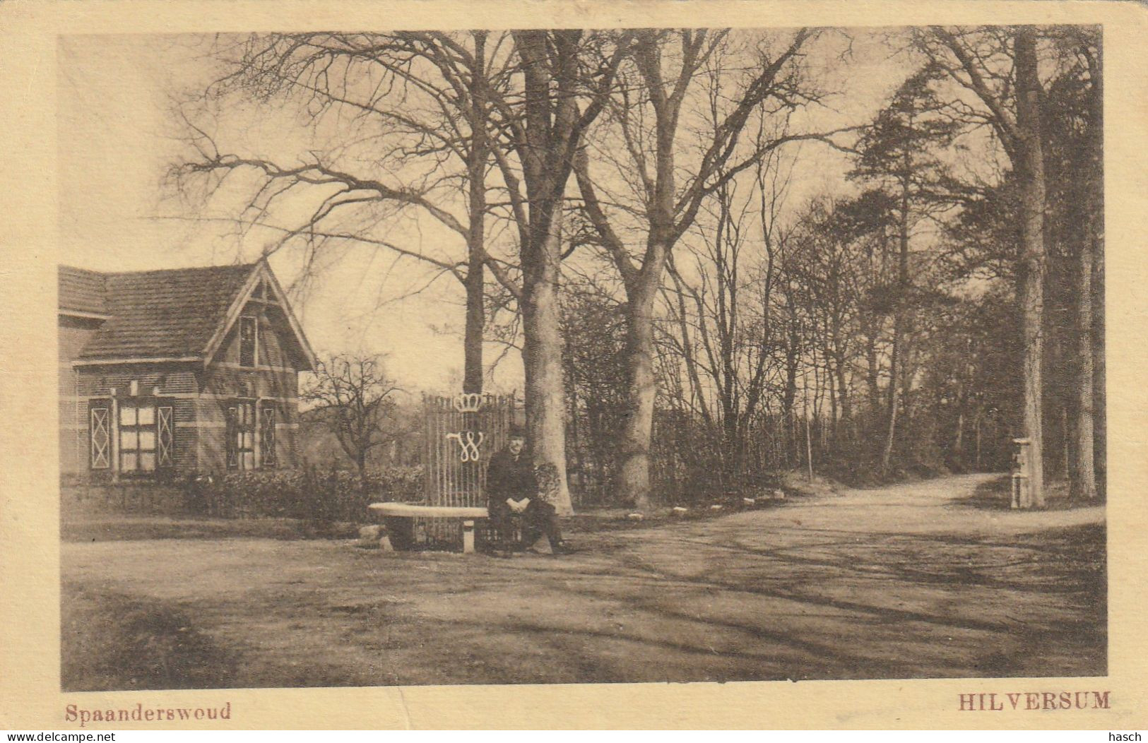 4934 6 Hilversum,  Spaanderswoud. 1921. (Minuscule Vouwen In De Hoeken)  - Hilversum