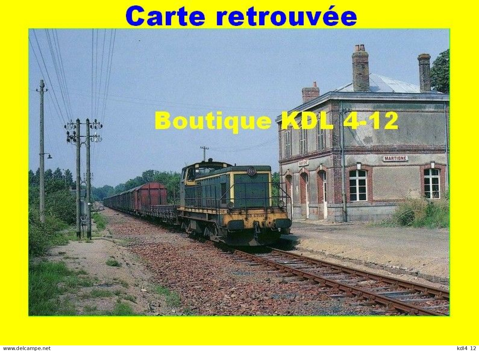 AL 135 - Train, Loco BB 63599 Passant En Gare - MARTIGNE SUR MAYENNE - SNCF - Gares - Avec Trains