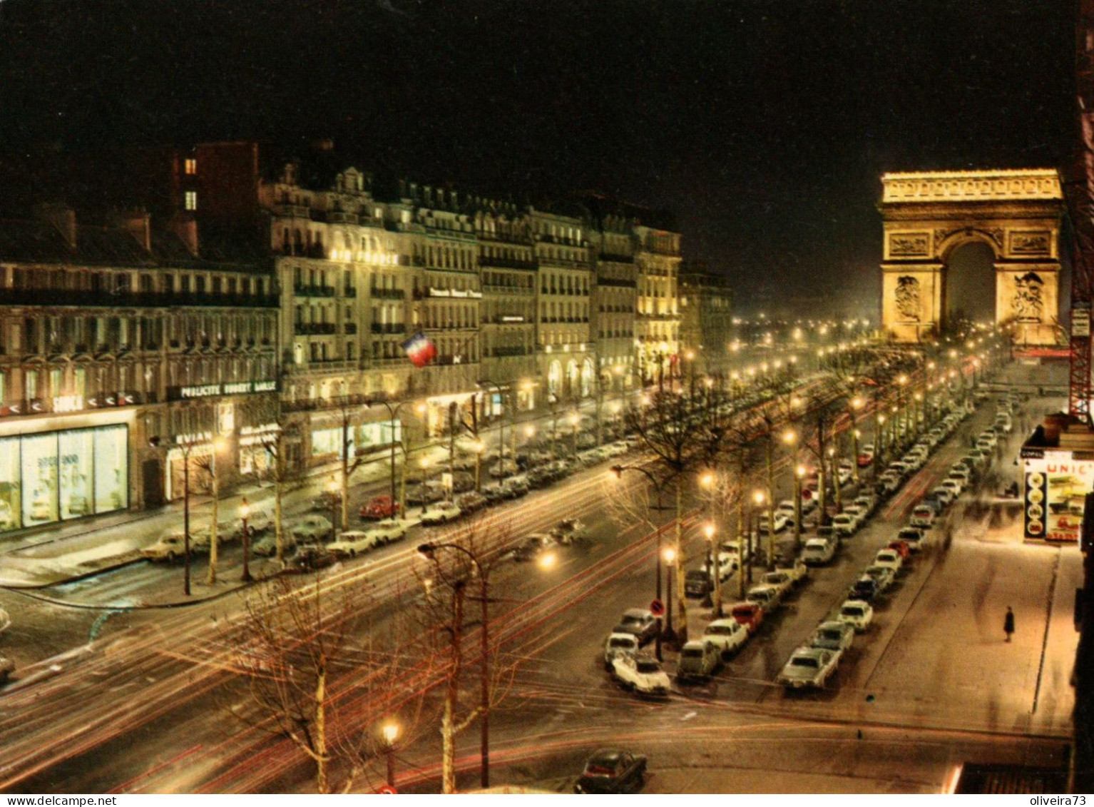 PARIS - La Nuit - Les Champs-Elysées Et L'Arc De Triomphe - Champs-Elysées