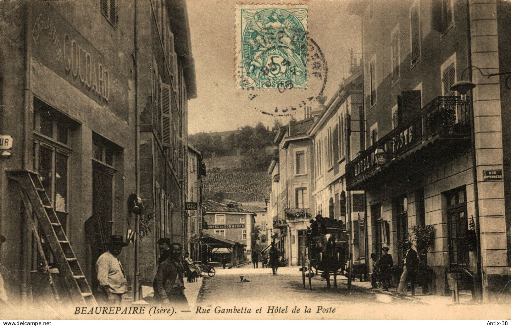 N81 - 38 - BEAUREPAIRE - Isère - Rue Gambetta Et Hôtel De La Poste - Beaurepaire