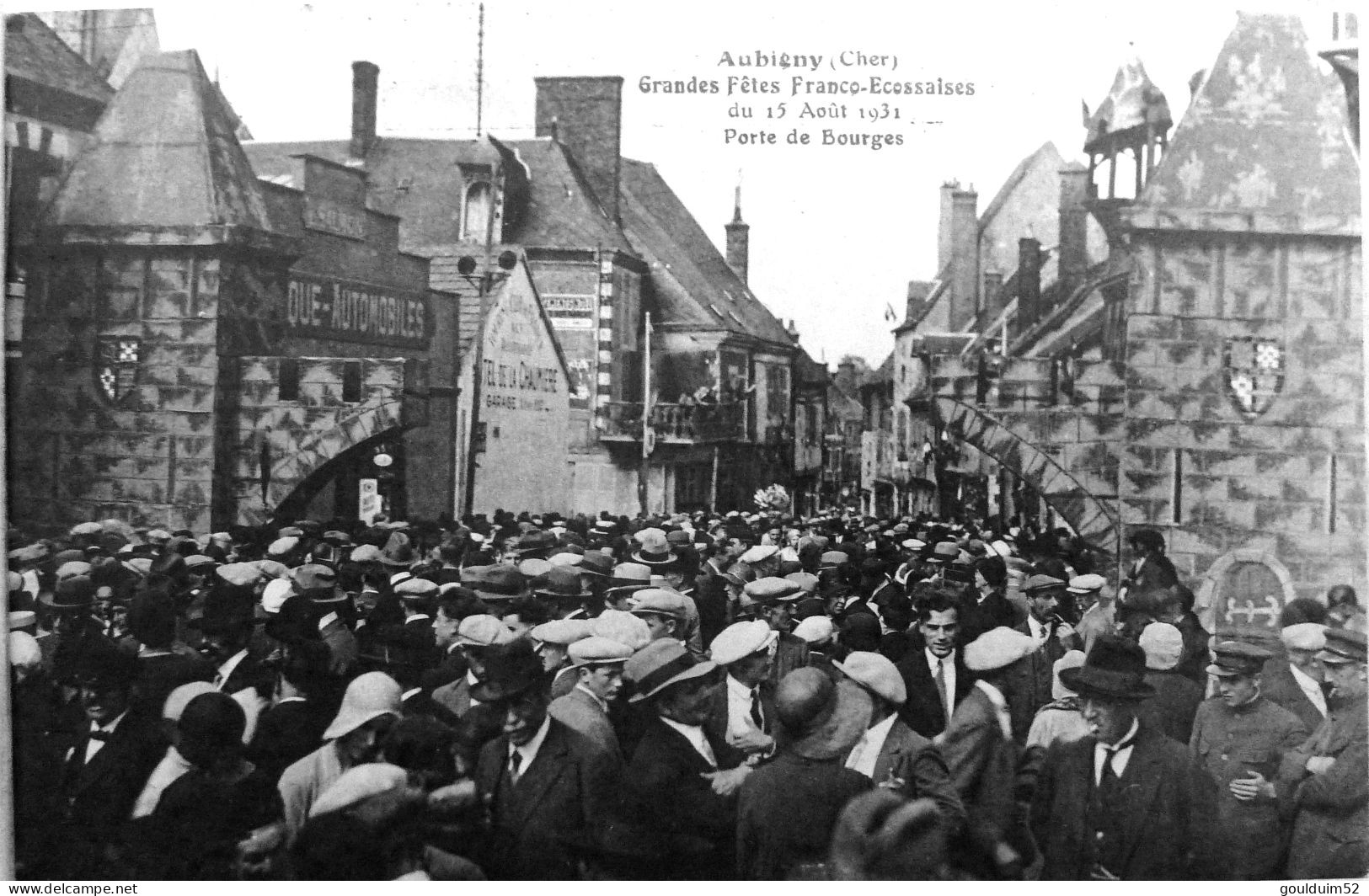 Grandes Fetes Franco Ecossaises Du 15 Aout 1931, Porte De Bourges ( Carte Publicitaire ) - Aubigny Sur Nere