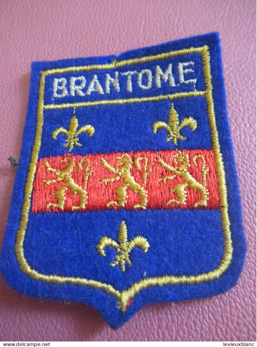 Ecusson Tissu Ancien /BRANTOME/ Dordogne / Vers 1950- 1970                                  ET665 - Blazoenen (textiel)
