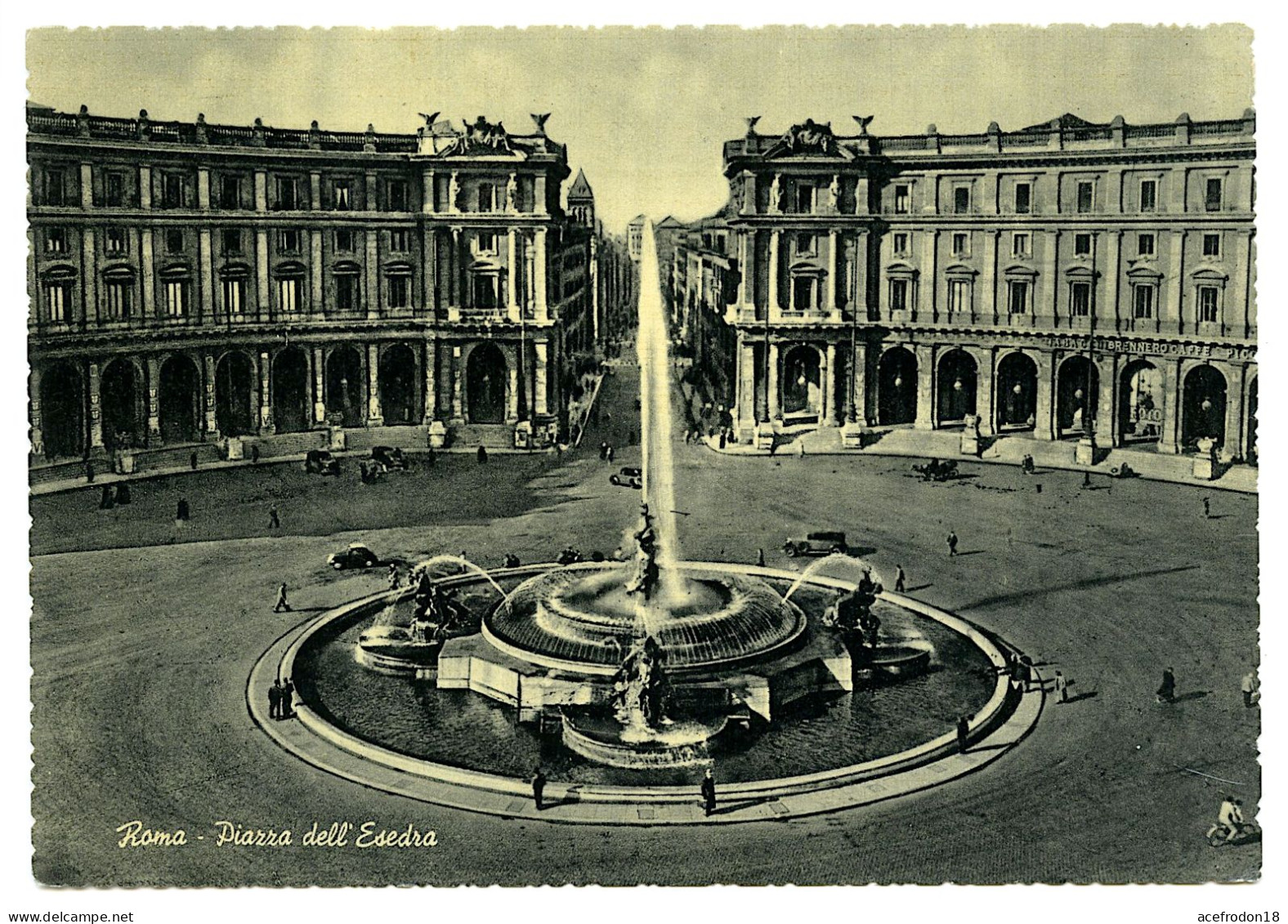 Roma - Plaza De La Exedra - Lugares Y Plazas