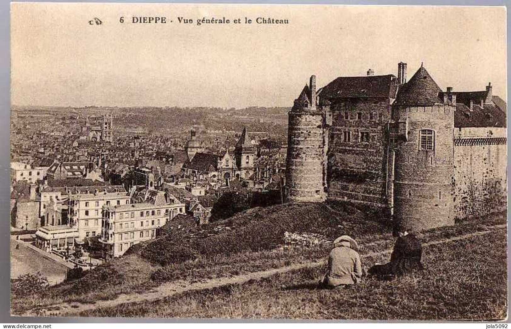 76 - DIEPPE - Vue Générale Et Le Château - Dieppe
