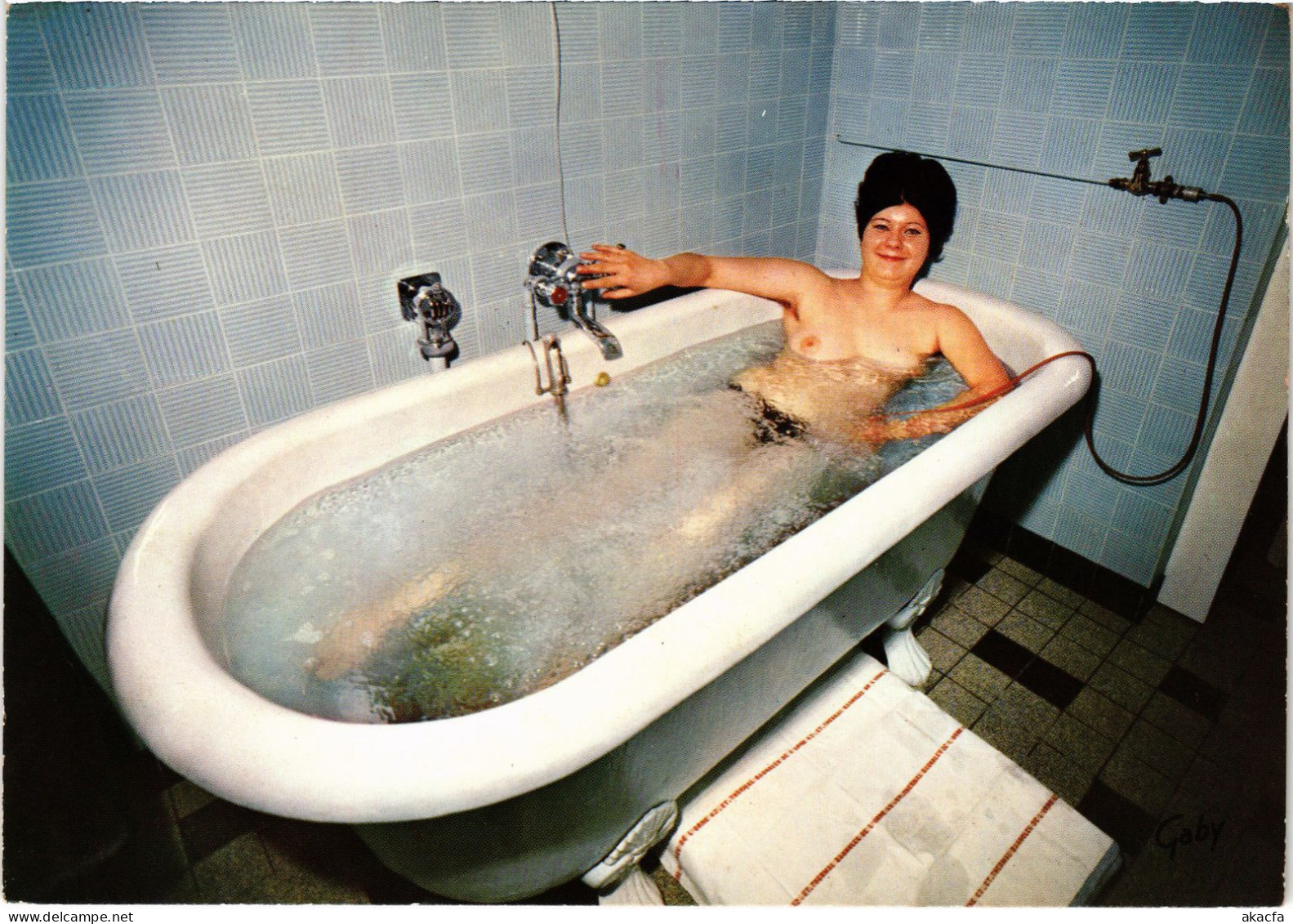 CPM AK Semi Nude Woman In A Bathtub PIN UP RISQUE NUDES (1410516) - Pin-Ups