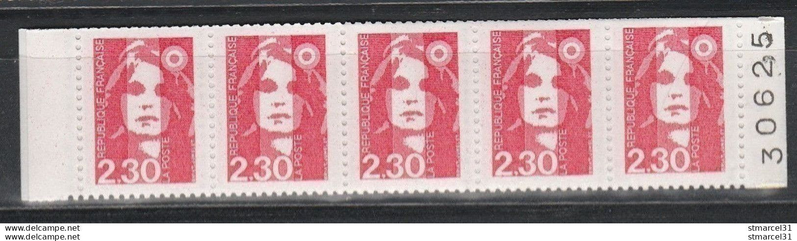 COMBI 2 VARIETES 1er Chiffre Décalé Et Plis Accordéons Sur 1ers Timbres De Bande De Carnet Neuf** TBE - Unused Stamps