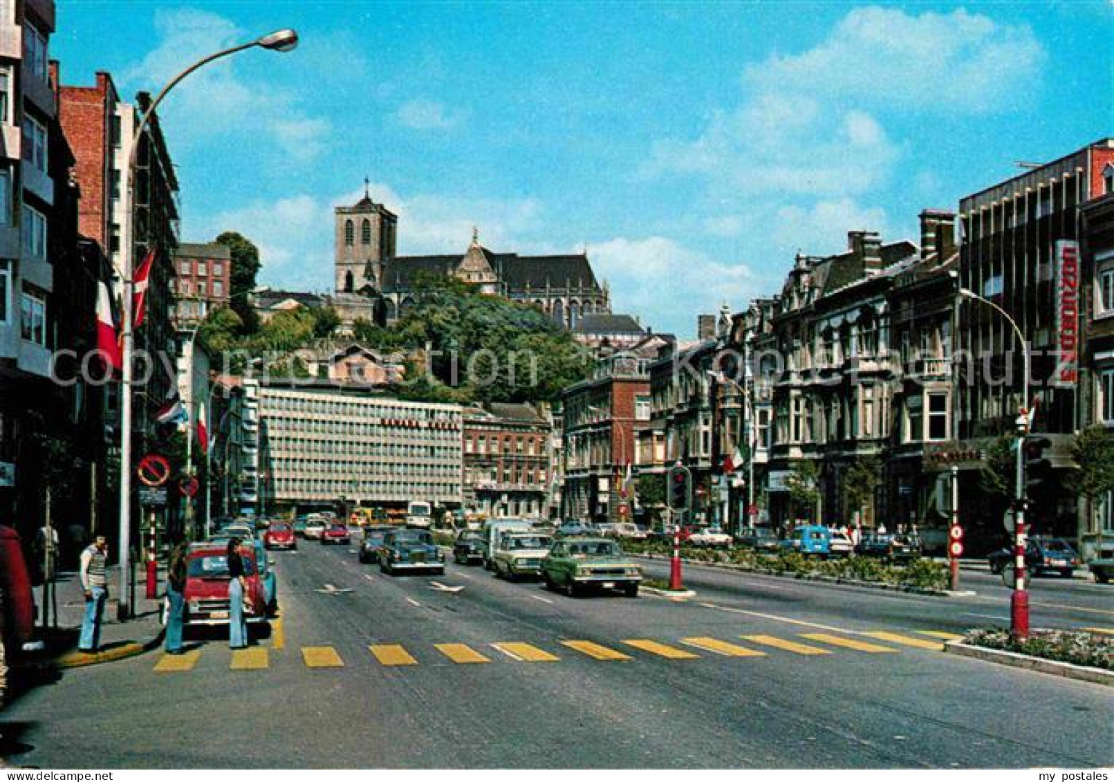 72899211 Liege Luettich Strassenpartie Mit St. Martinskirche Luettich - Andere & Zonder Classificatie