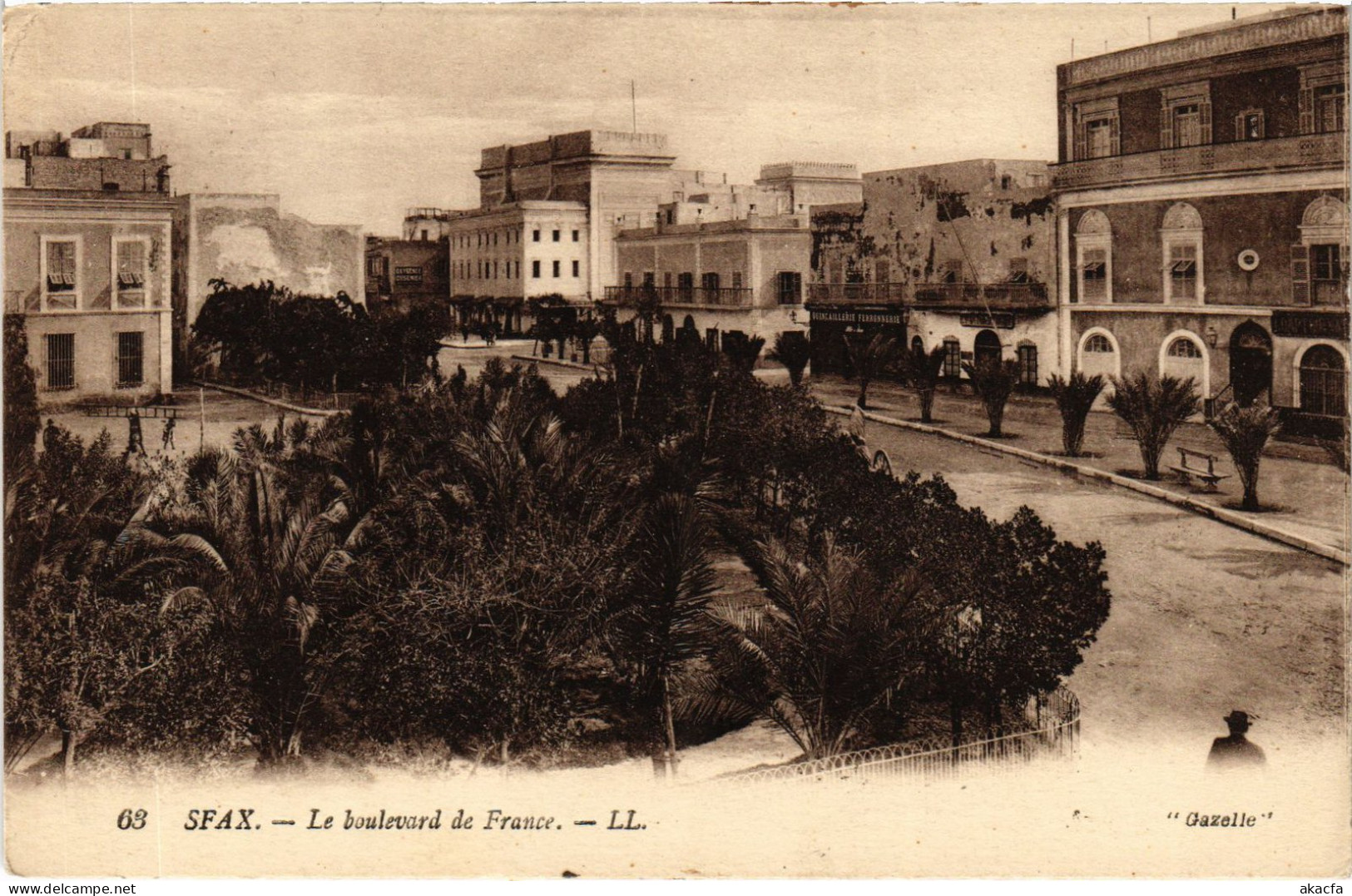 CPA AK Sfax Boulevard De France TUNISIA (1405021) - Tunisia