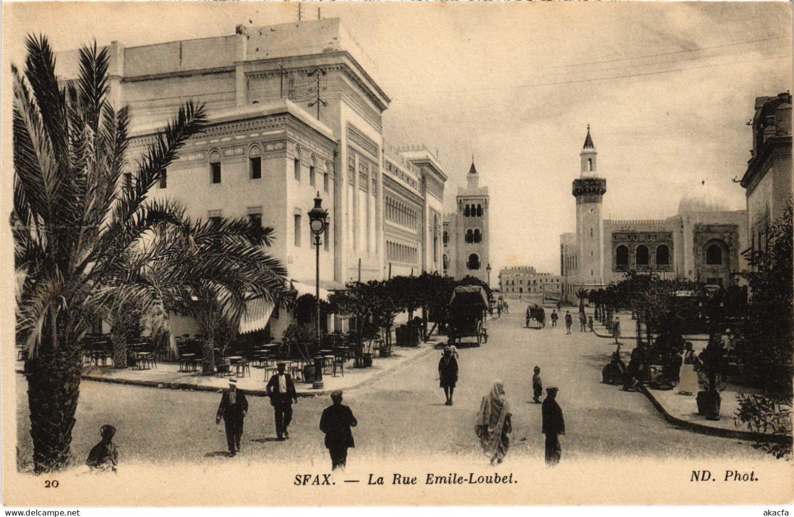 CPA AK Sfax Rue Emile Loubet TUNISIA (1404980) - Tunisia