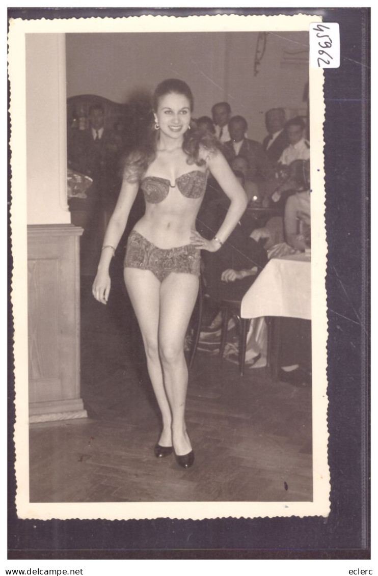 MISS FRANCE 1951 - AU GSTAAD PALACE - TB - Entertainers