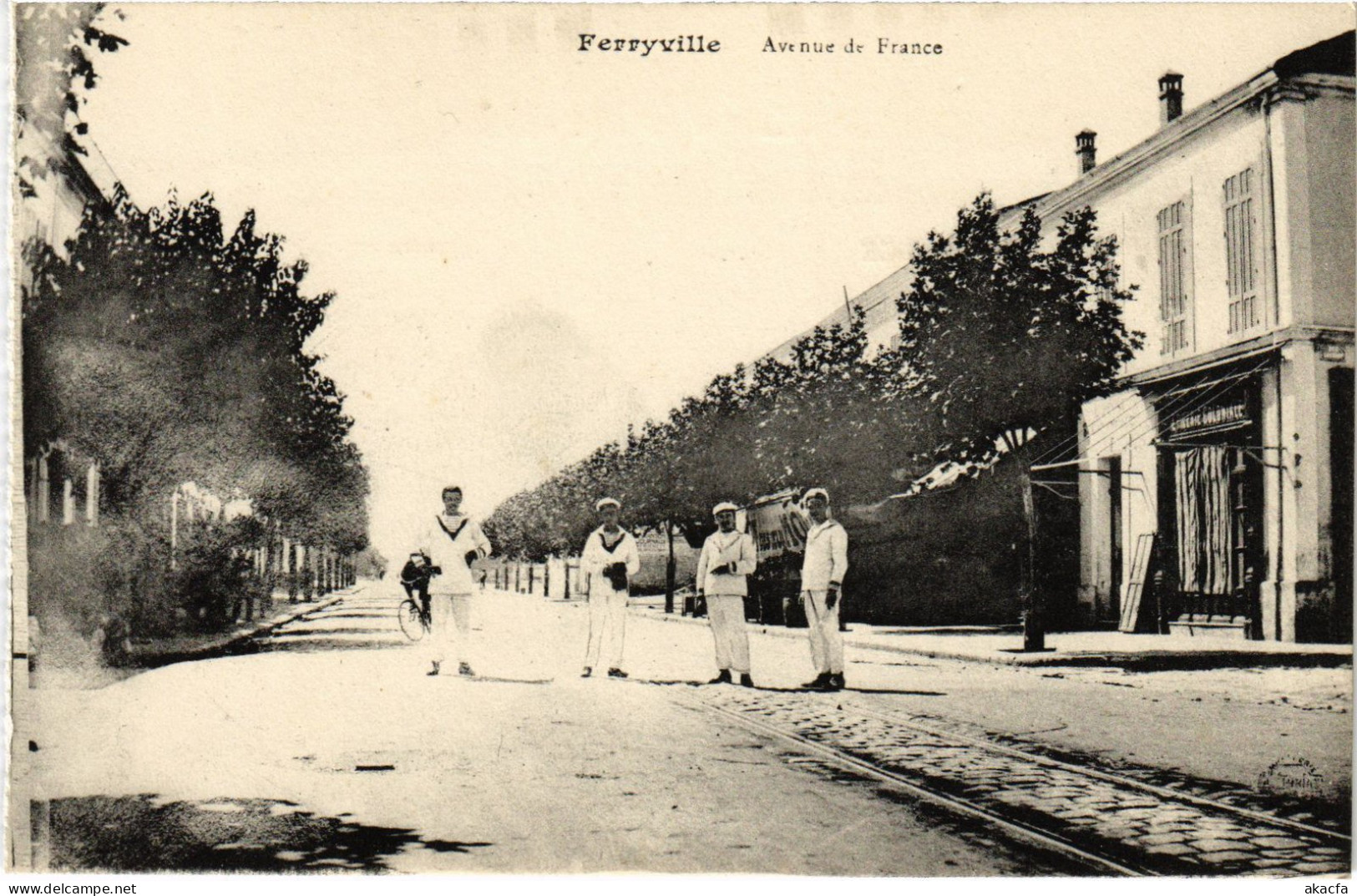 CPA AK Ferryville Avenue De France TUNISIA (1405397) - Tunisie