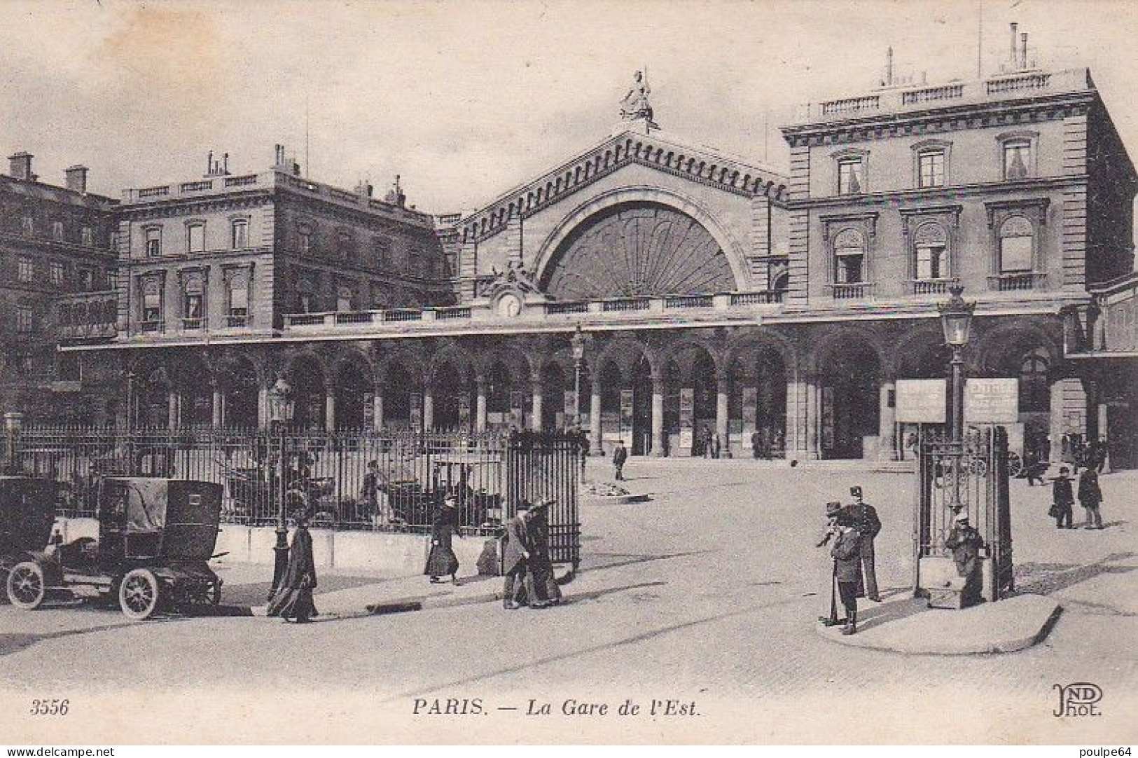 La Gare De L' Est : Vue Extérieure - Metro, Stations