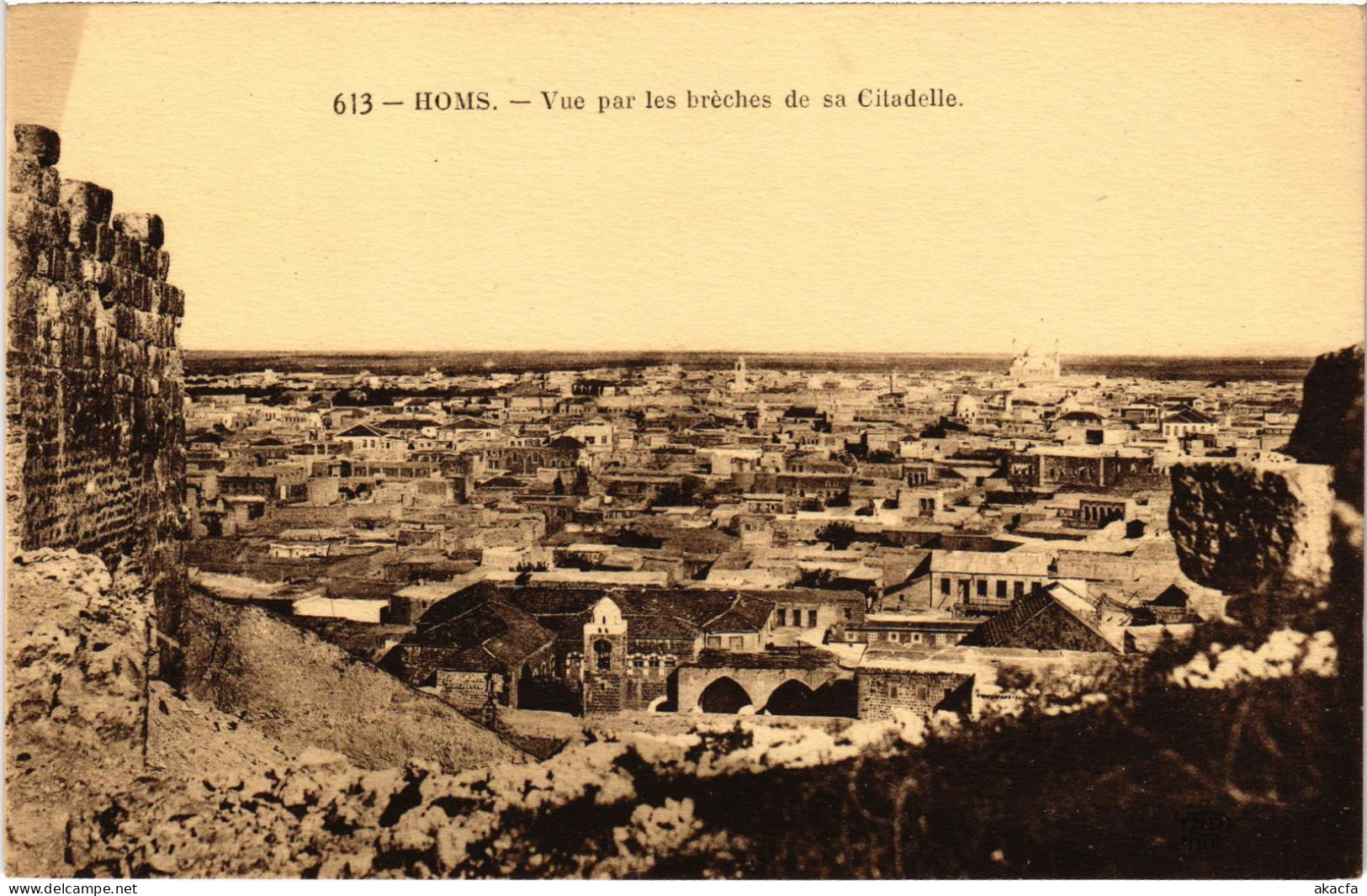 CPA AK Homs Vue Par Les Breches De Sa Citadelle SYRIA (1404121) - Syrië