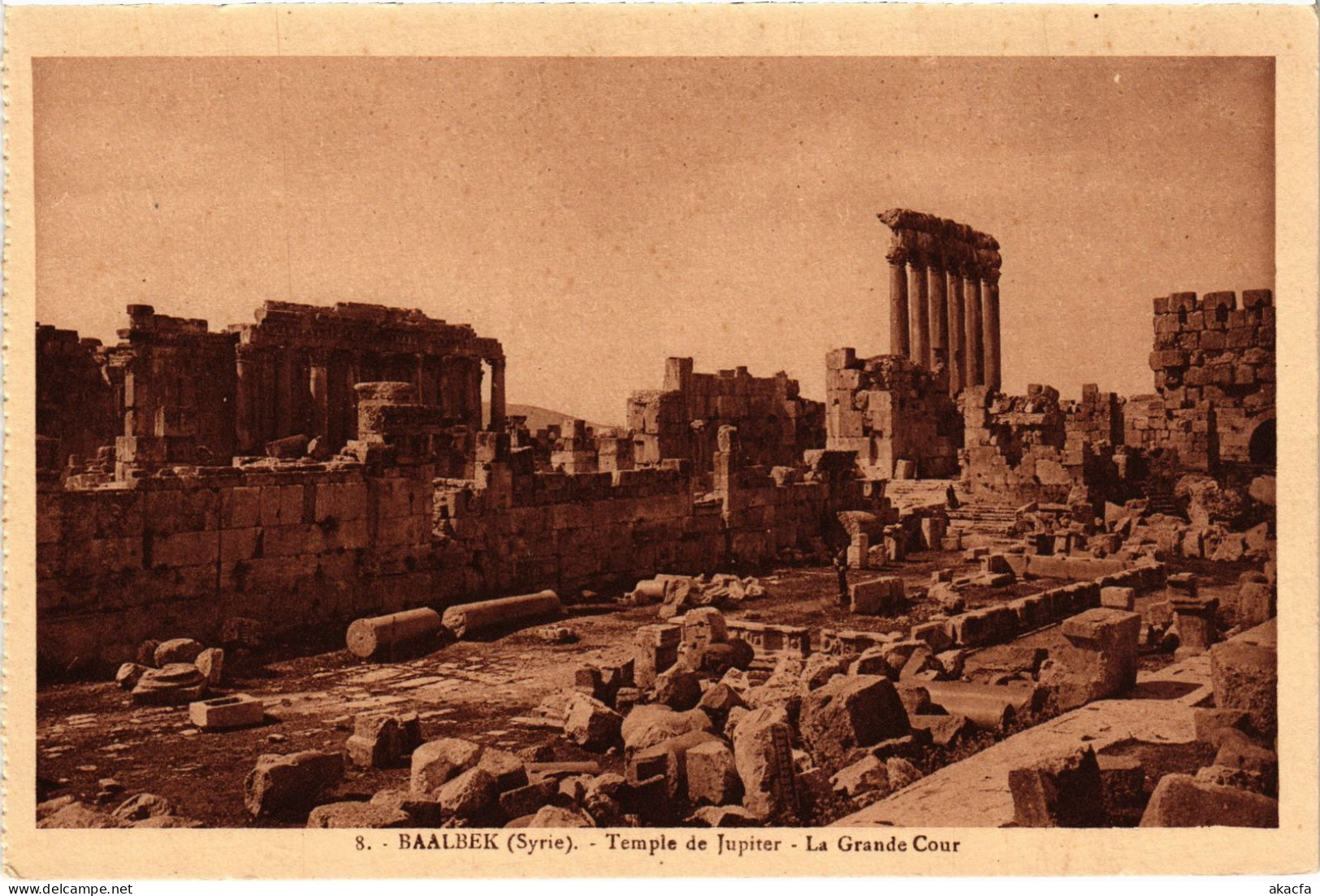 CPA AK Baalbek Temple De Jupiter Grande Cour SYRIA (1404026) - Syrie