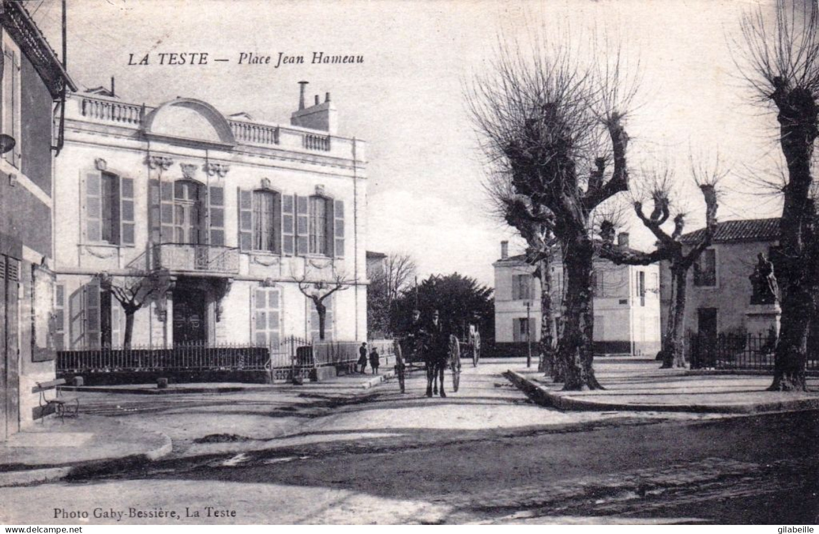 33 - Gironde - LA TESTE -  Place Jean Hameau ( Attelage ) - Other & Unclassified