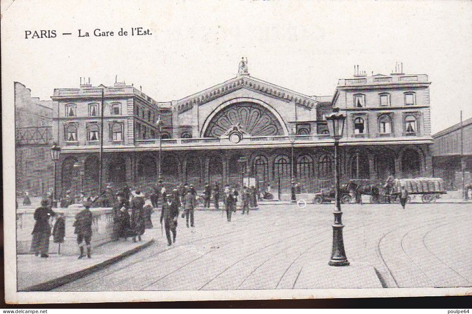 La Gare De L' Est : Vue Extérieure - Metro, Estaciones