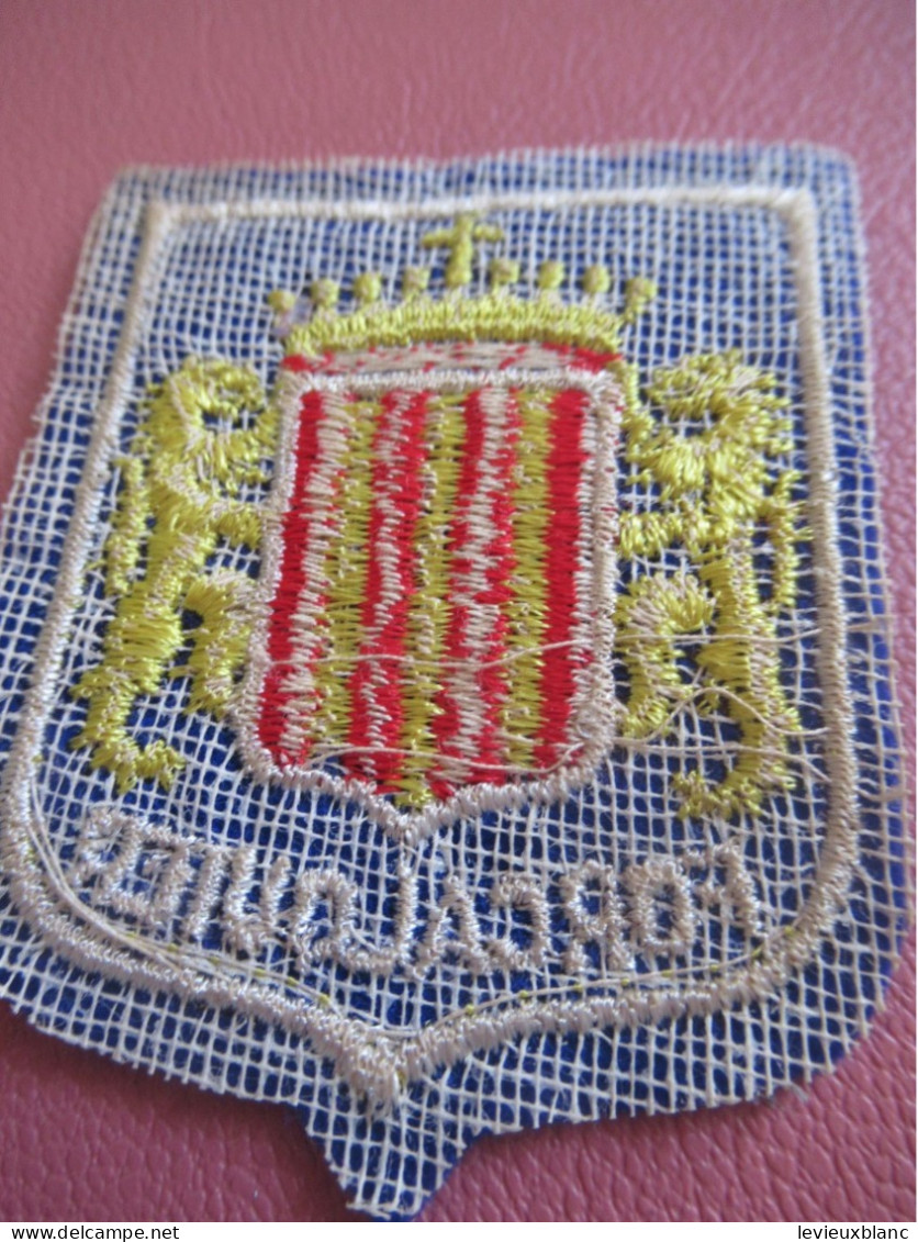 Ecusson Tissu Ancien /FORCALQUIER / Basses Alpes / Vers 1960- 1980                                  ET667 - Patches