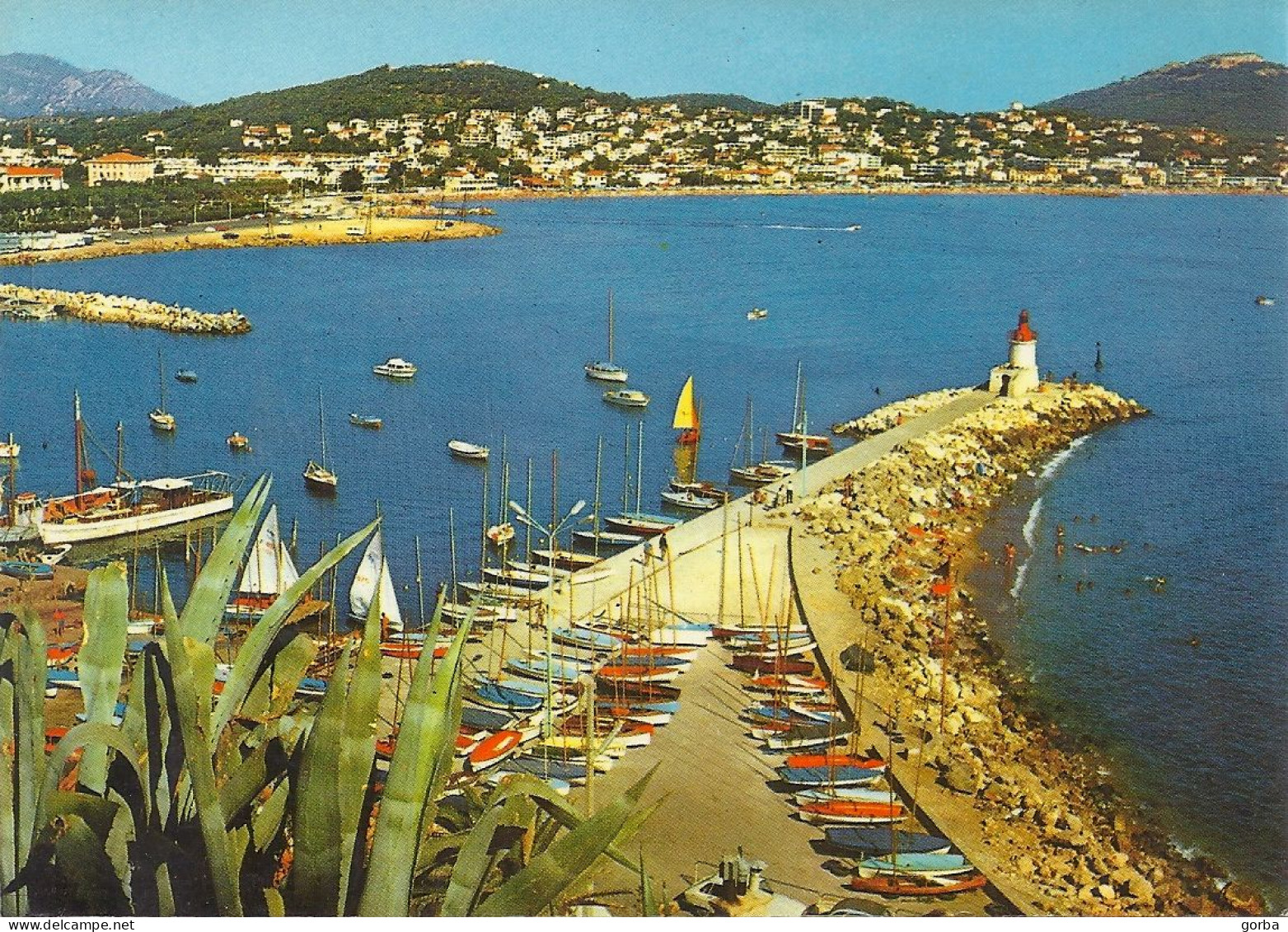 *CPM - 83 - SANARY SUR MER - Le Port, Perspective Sur Les Lônes - Sanary-sur-Mer