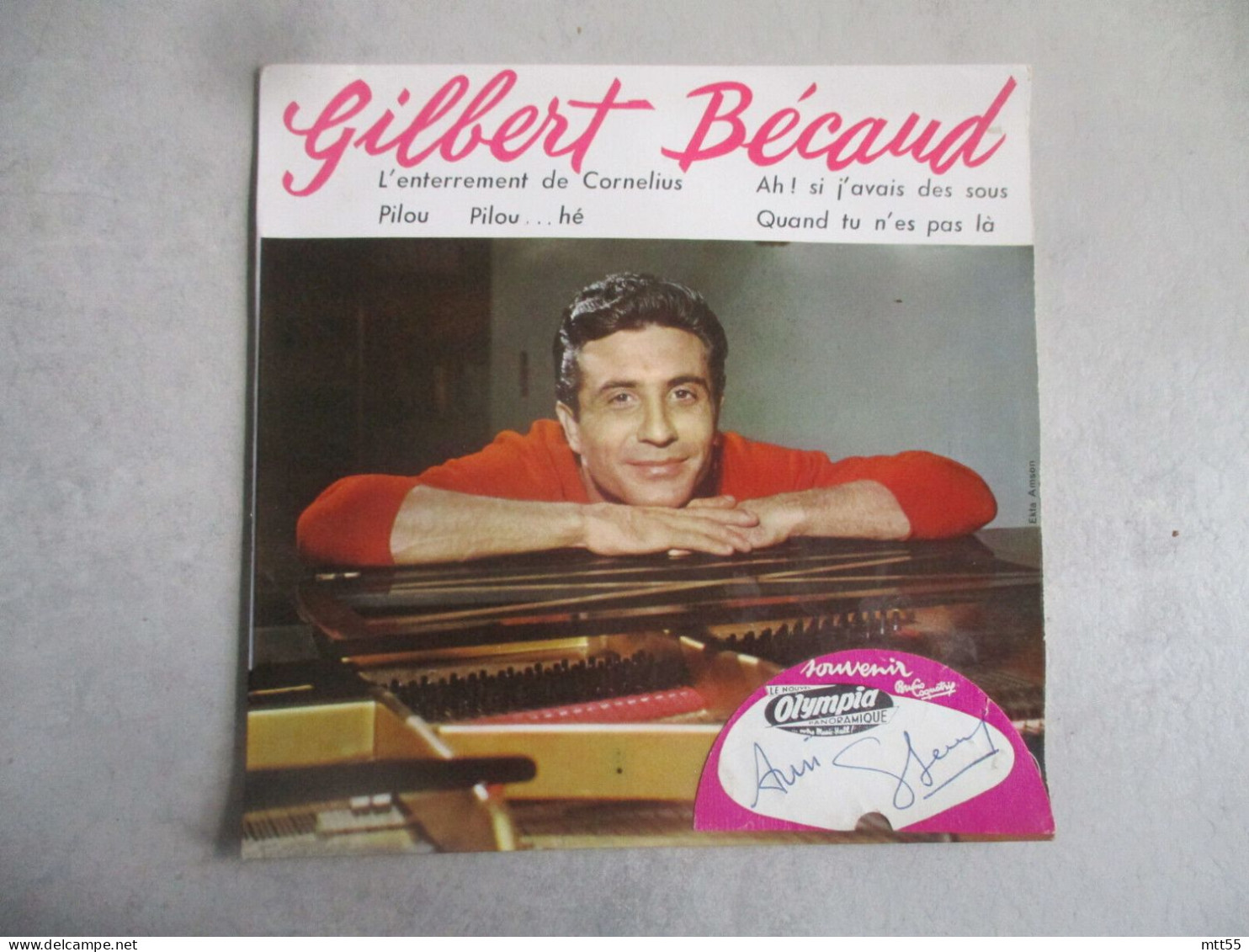 AUTOGRAPHE GILBERT BECAUD CHANTEUR SUR DISQUE 45 TOURS - 45 Toeren - Maxi-Single