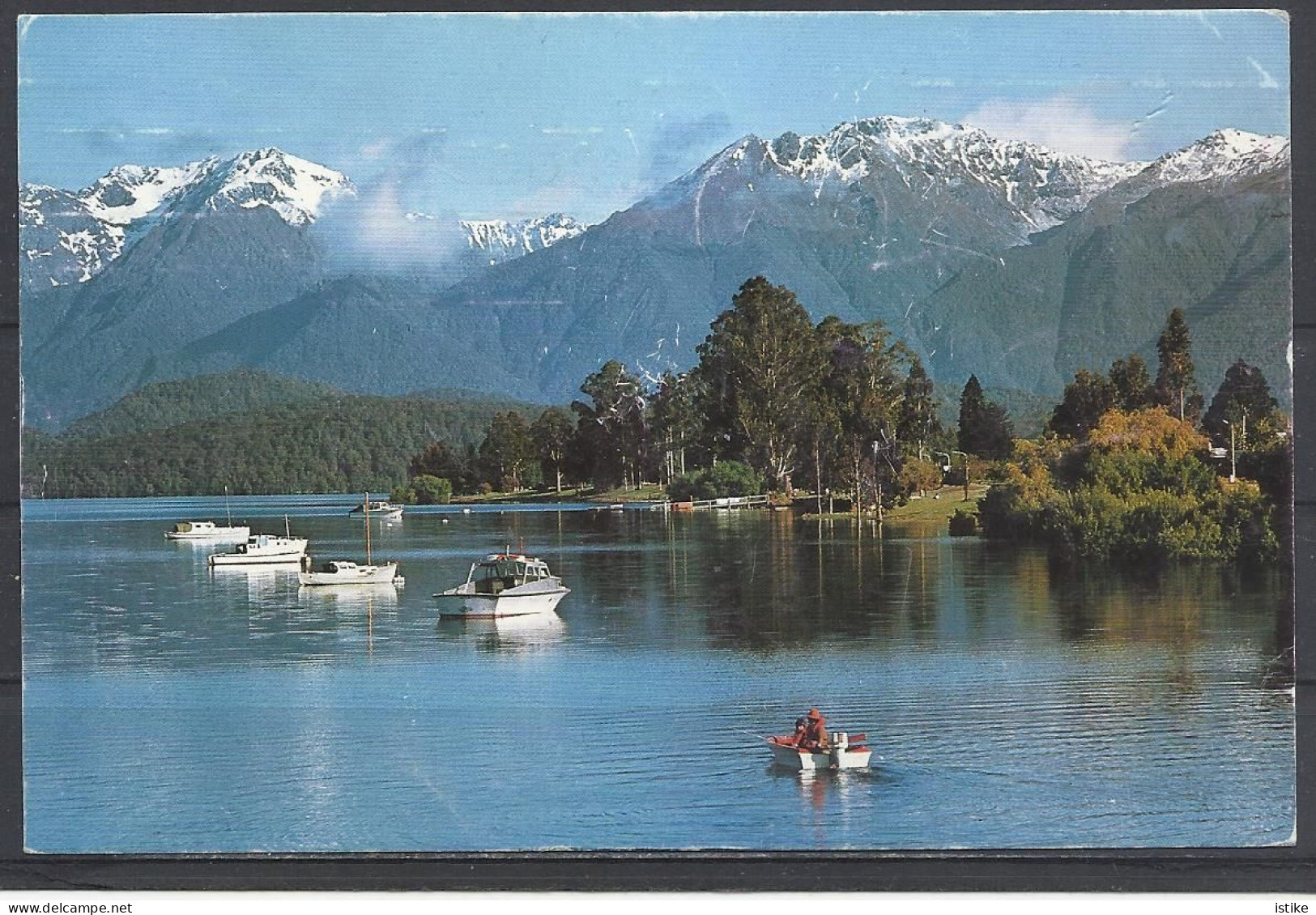 New Zealand, Lake Te Anau, Nice Stamp, Airmail Label,1987. - Nouvelle-Zélande