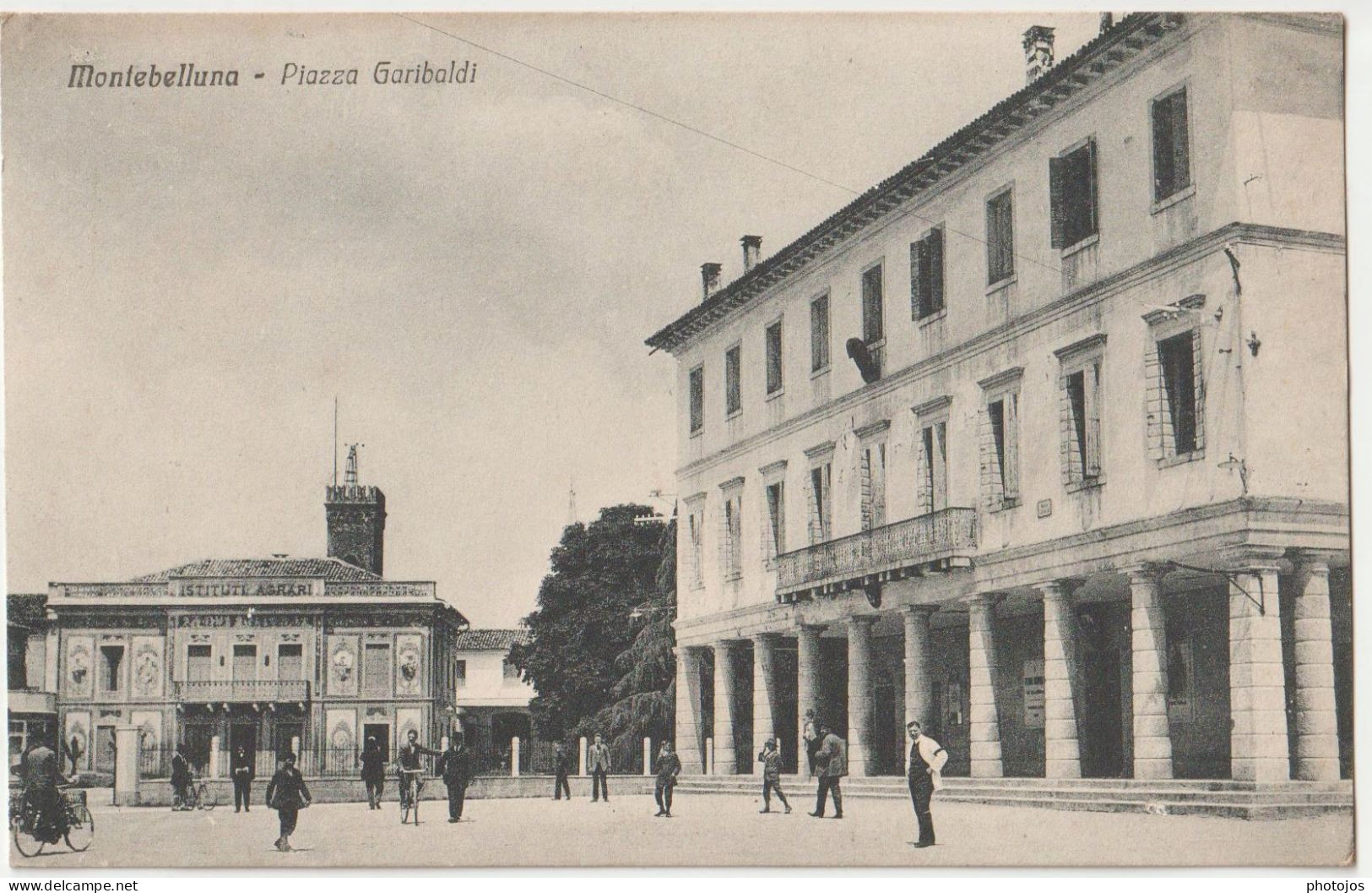 Cartolina  Montebelluna (Italia) Istituto Agrari E Municipio Sulla Piazza Garibaldi   Ed Pulini 4049 - Sonstige & Ohne Zuordnung