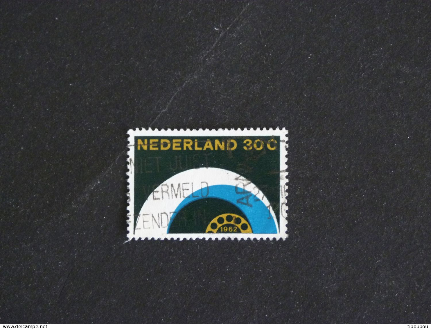PAYS BAS NEDERLAND YT 754 OBLITERE - AUTOMATISATION RESEAU TELEPHONIQUE / CADRAN ET CERCLES - Used Stamps