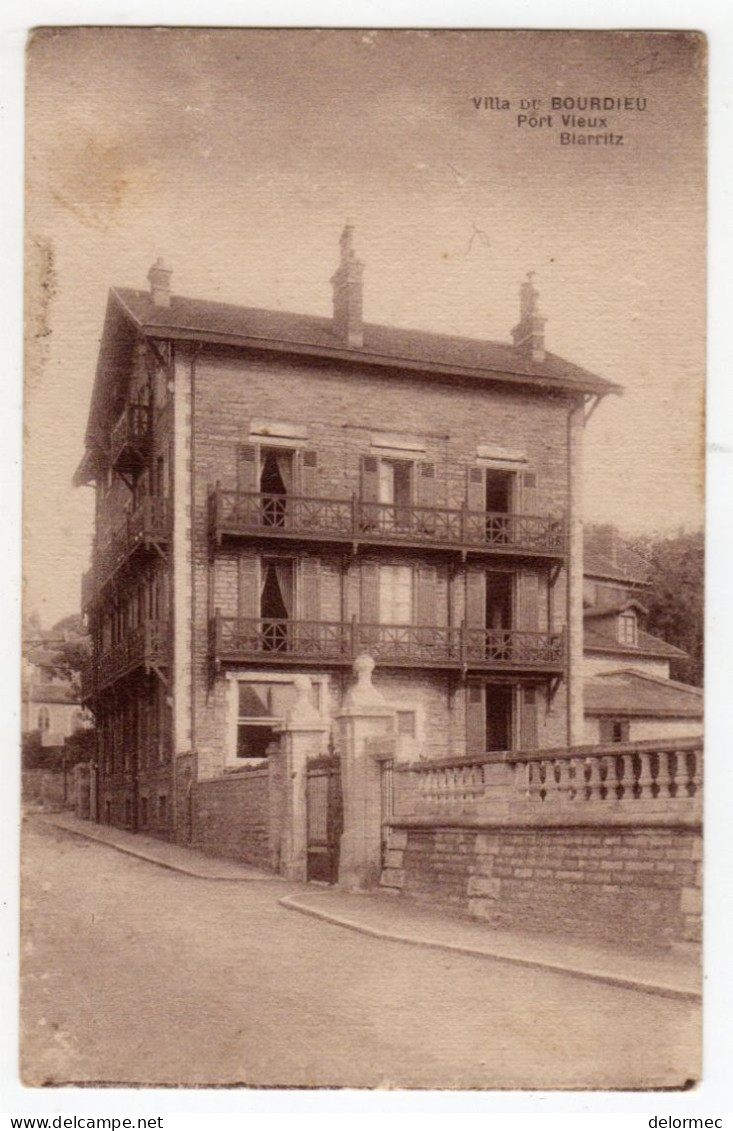 CPA Peu Commune Biarritz 64 Pyrénées Atlantiques Villa Du Bourdieu Port Vieux Construite En 1873 - Biarritz