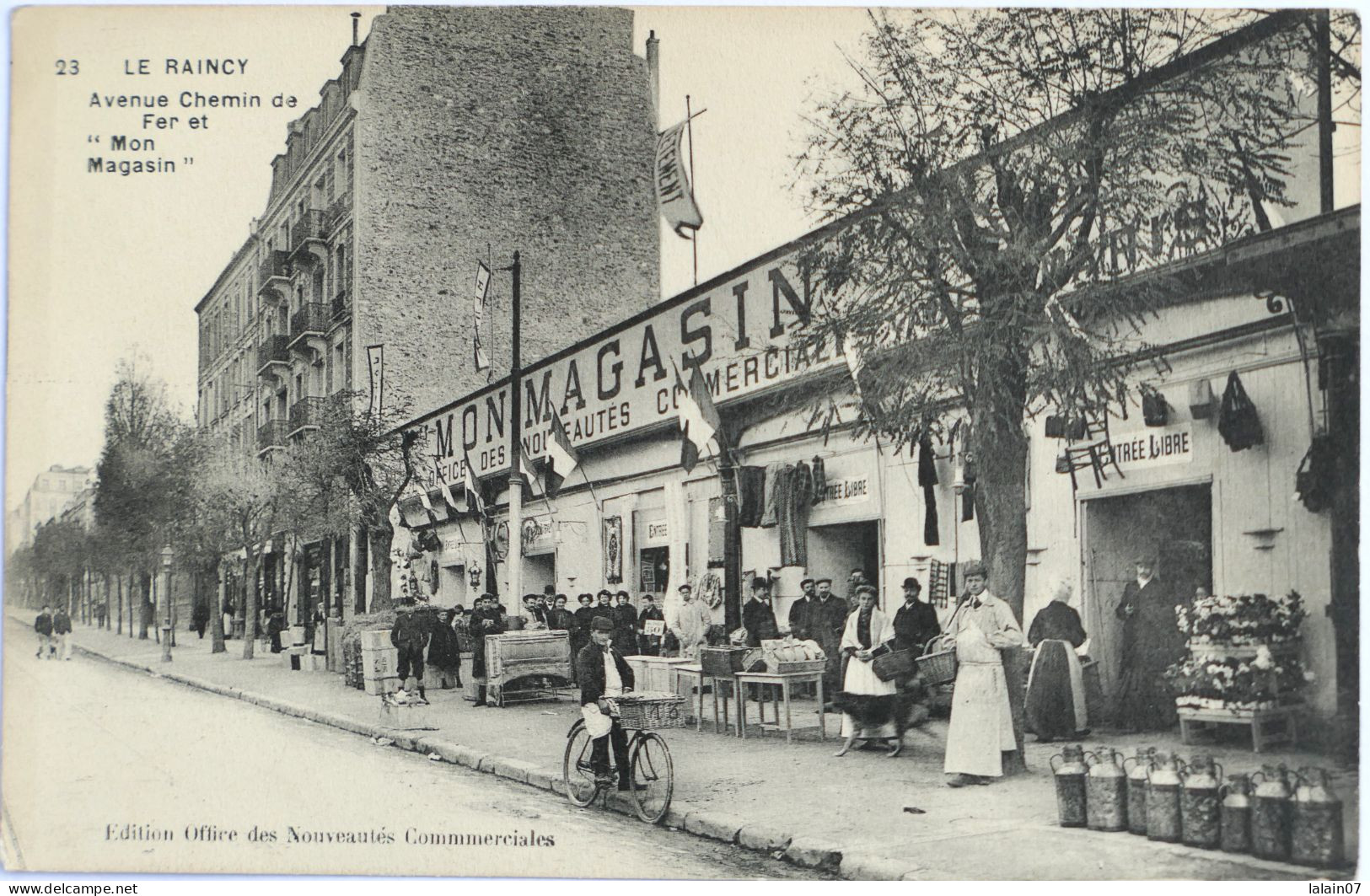 C. P. A. : 93 : LE RAINCY : Avenue Chemin De Fer , "Mon Magasin", Belle Animation - Le Raincy