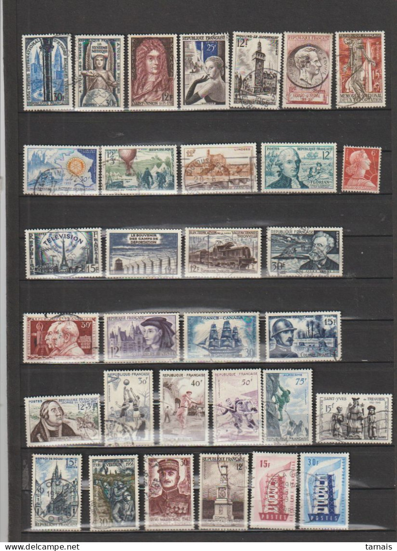 Lot De 32 Timbres Oblitérés (lot 18 ) - Collections