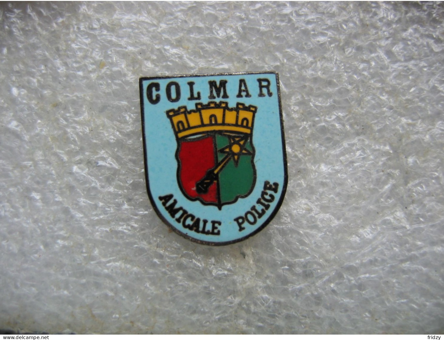 Pin's De L'amicale De La Police De La Ville De Colmar - Police