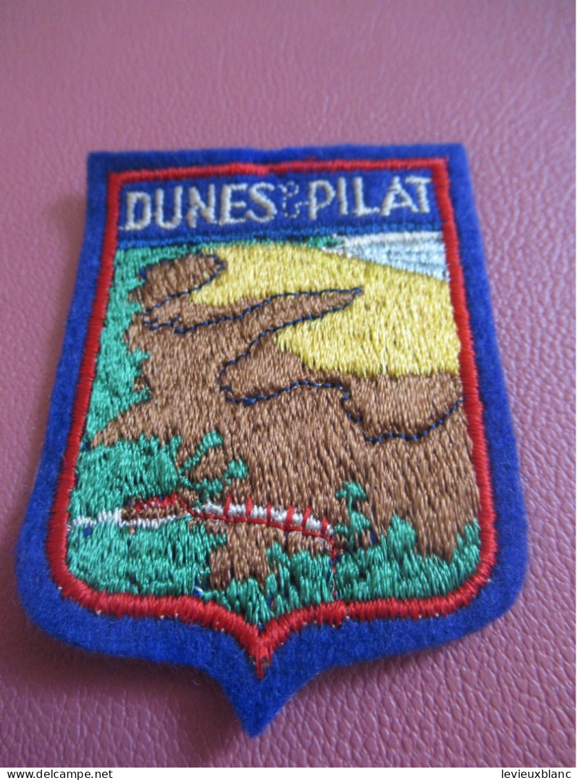 Ecusson Tissu Ancien /DUNES Du PILAT (Bassin D'Arcachon) / Gironde / Vers 1960- 1980                       ET676 - Patches