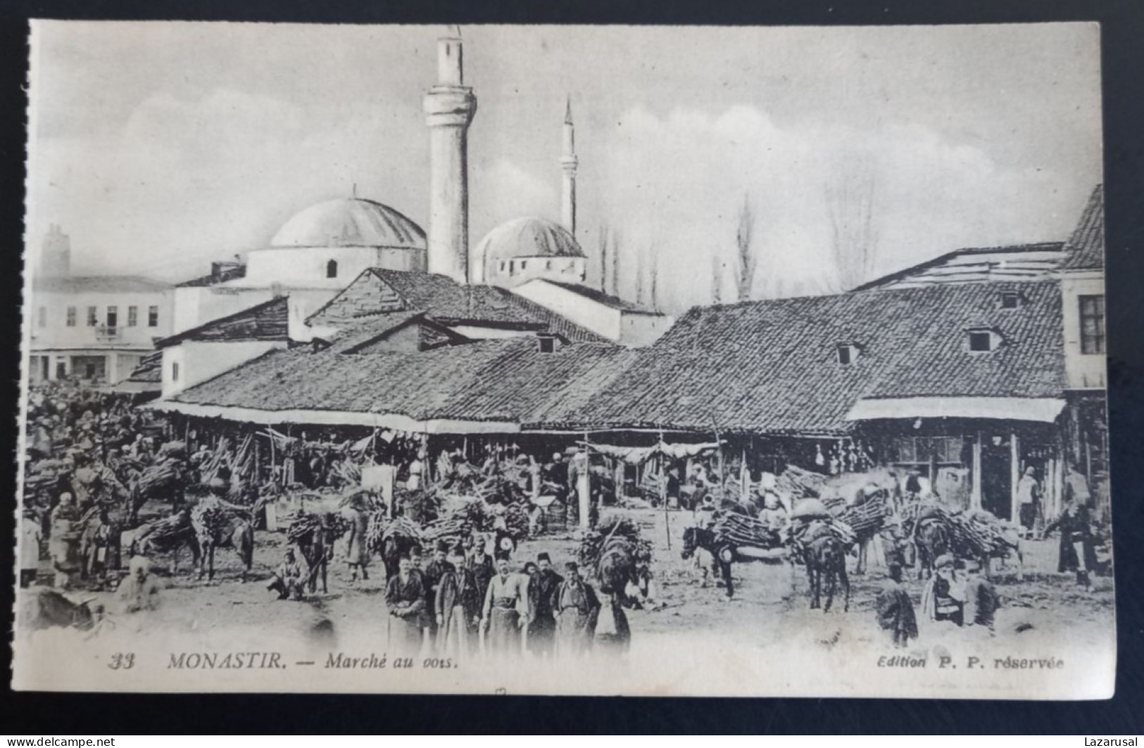 #21  Macedonia , Bitola , Monastir  Marché Au Bois - Macedonia Del Nord