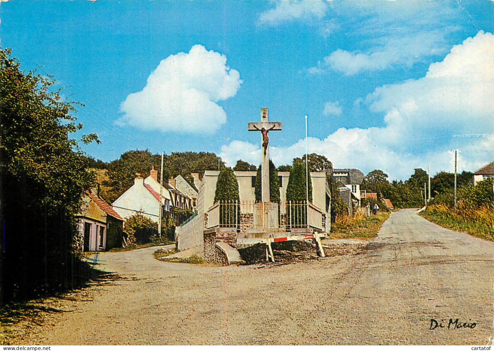 SAINT GEORGES LA RIVIERE . Le Calvaire - Otros & Sin Clasificación