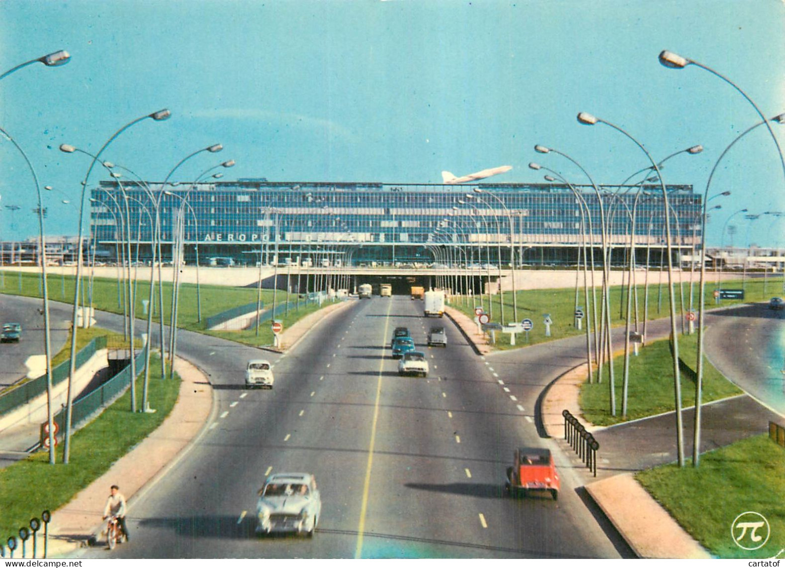 AEROPORT DE PARIS ORLY . L'Aérogare - Orly