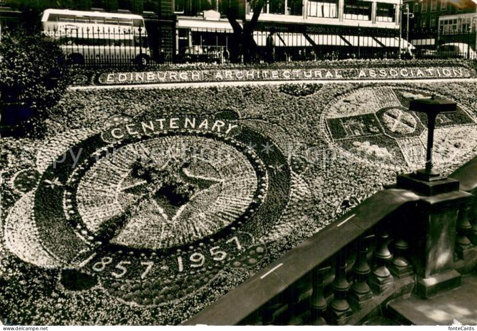 73785052 Edinburgh  Scotland UK Floral Clock West Princes Street Gardens  - Andere & Zonder Classificatie