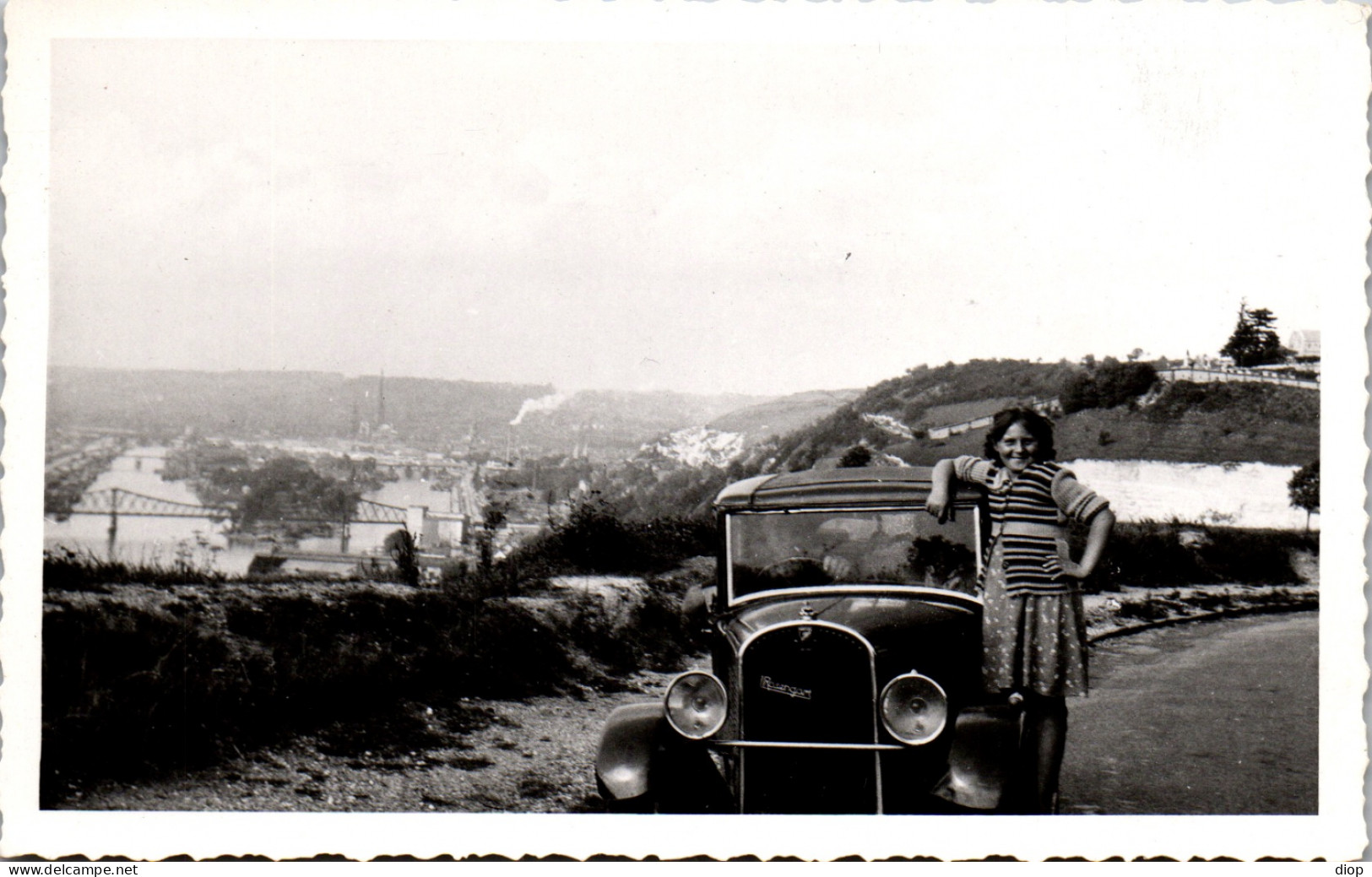 Photographie Photo Vintage Snapshot Amateur Automobile Voiture Auto  - Automobile