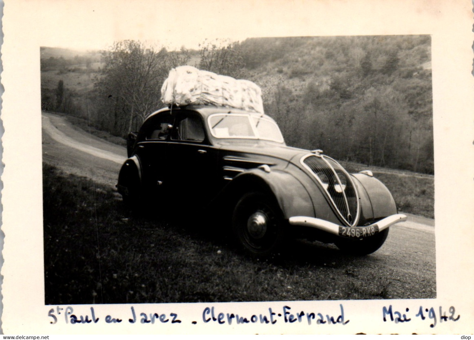 Photographie Photo Vintage Snapshot Amateur Automobile Voiture St Paul En Jarez  - Automobiles