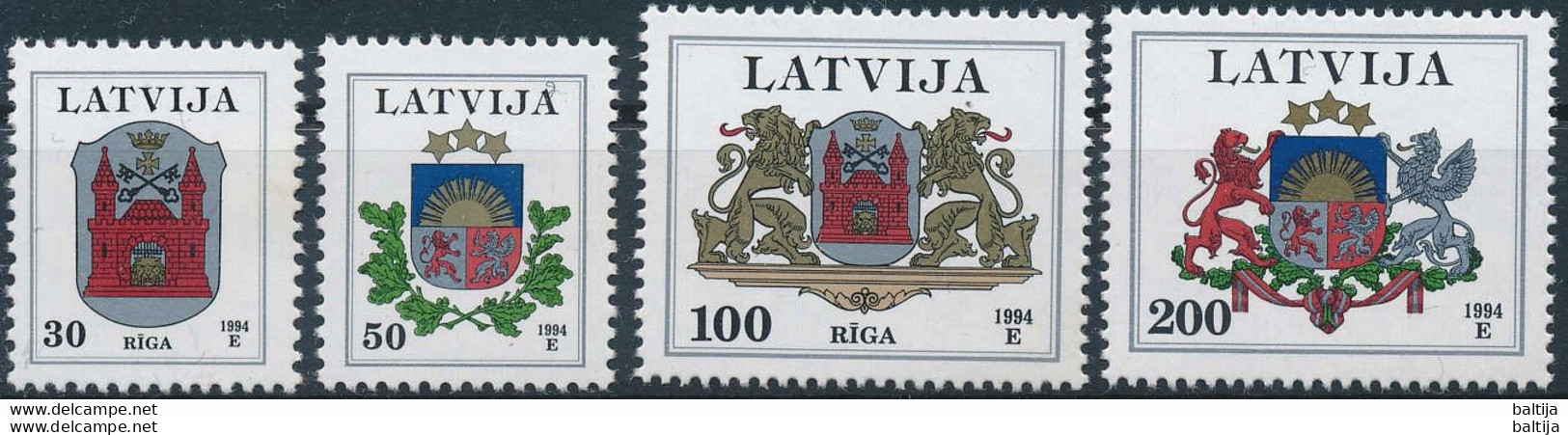 Mi 389-92 ** MNH / Definitives, National & Riga Coat Of Arms - Lettonie