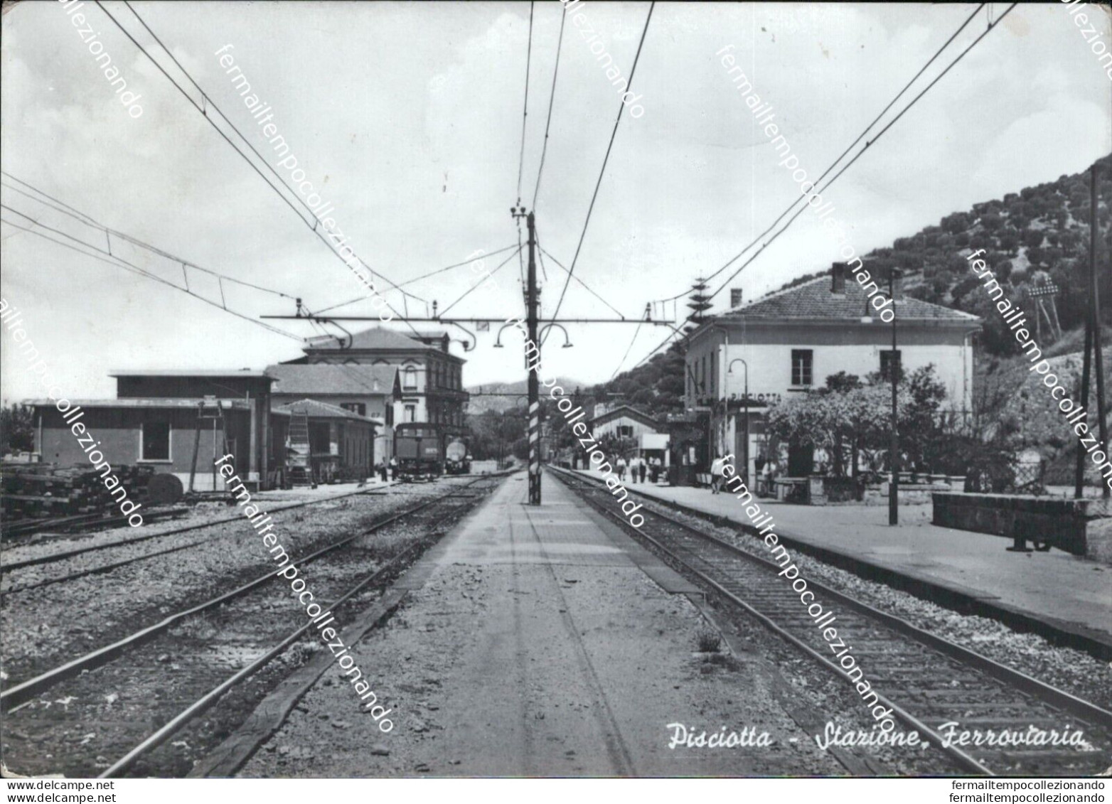 Az238 Cartolina Pisciotta Stazione Ferroviaria Salerno Campania Bella!! - Salerno