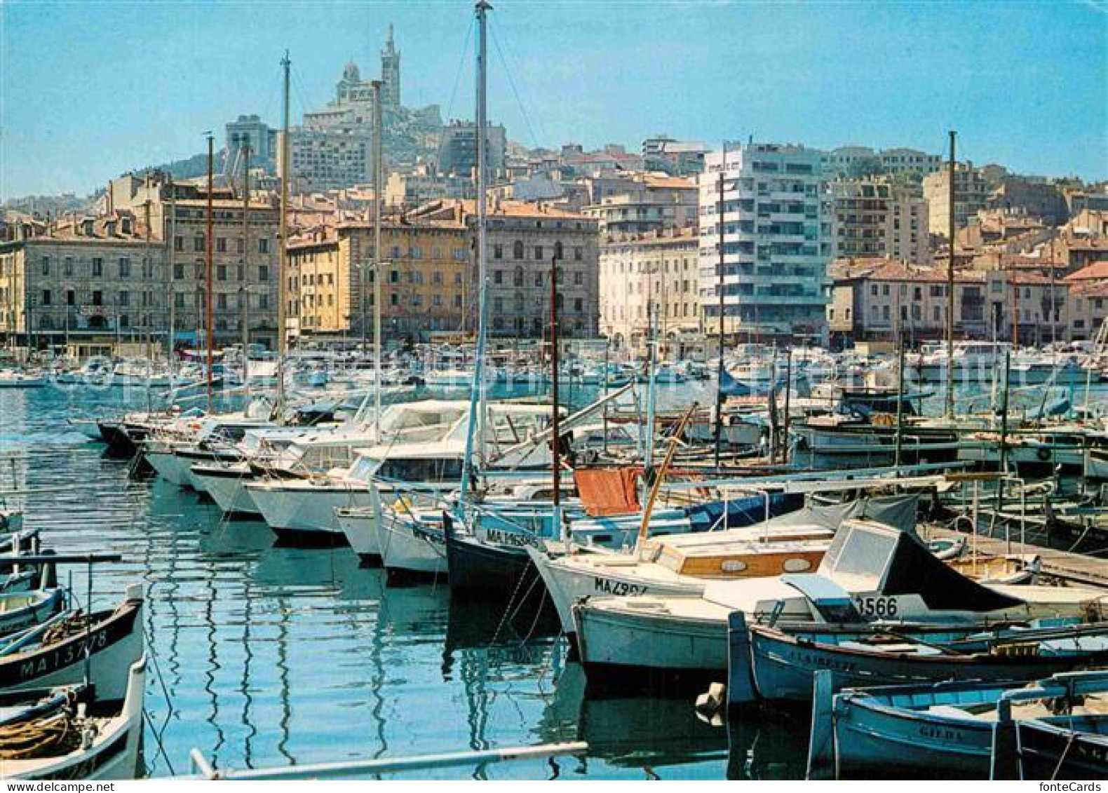 72899070 Marseilles Le Vieux Port Et Notre Ame De La Garde - Sonstige & Ohne Zuordnung