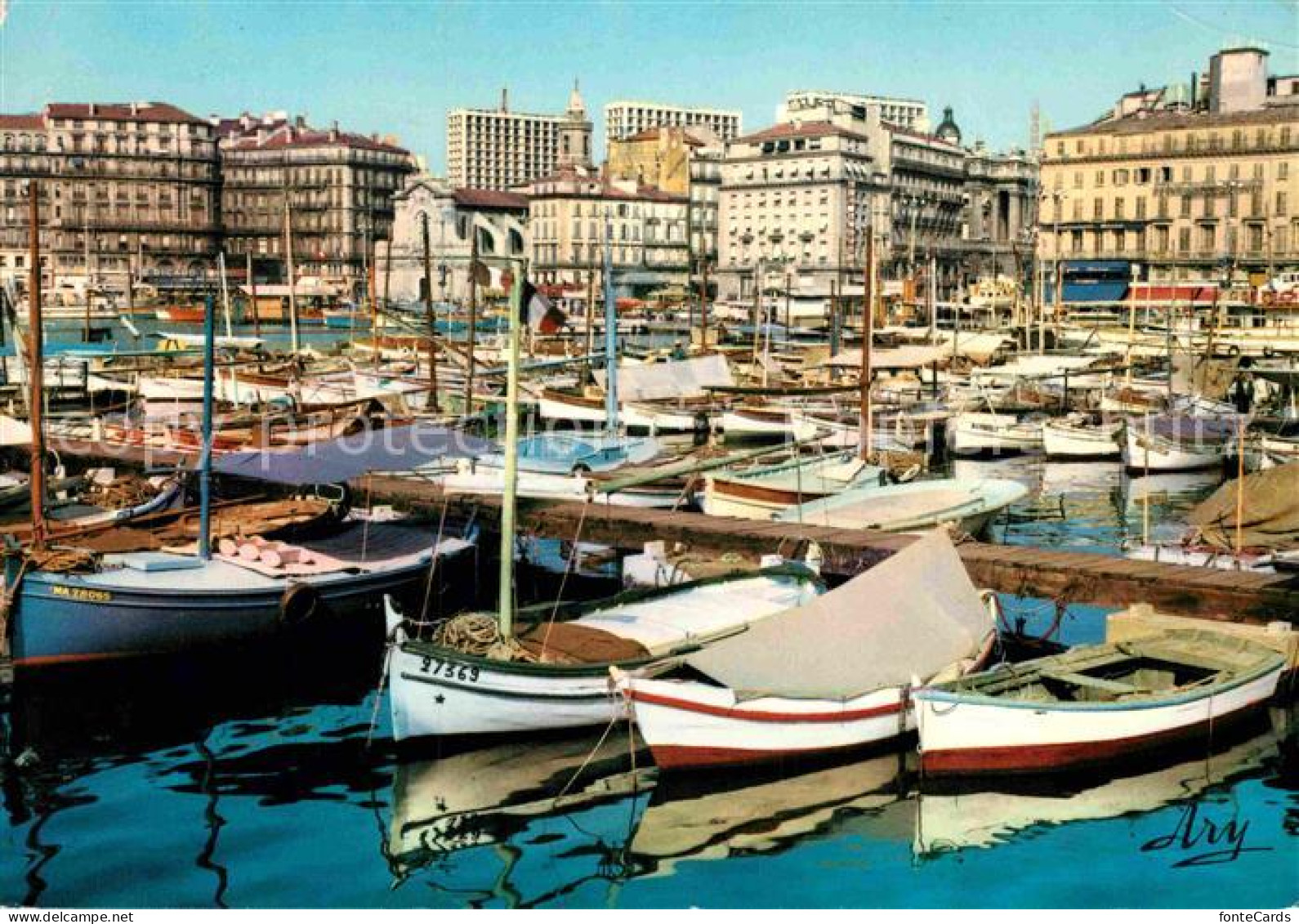 72899068 Marseilles Le Port Et Ses Barques De Peche - Andere & Zonder Classificatie