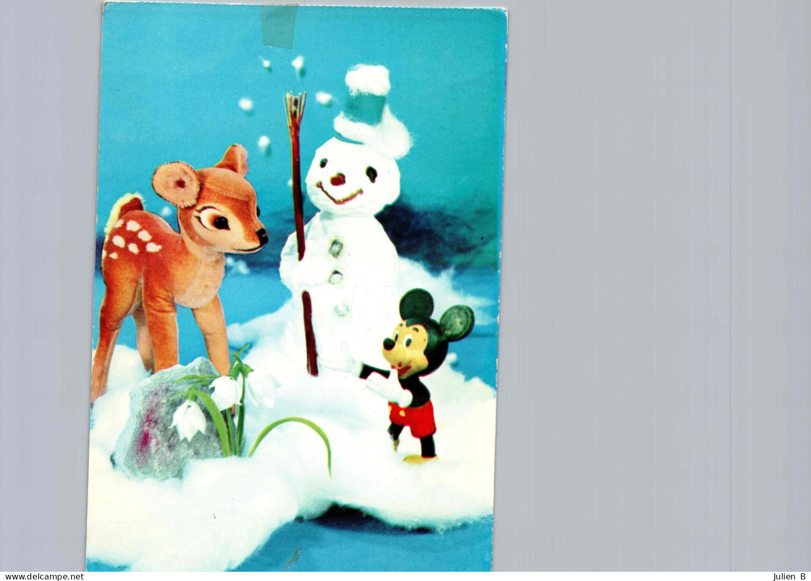 Bonhomme De Neige Avec Bambi Et Mickey - Wintersport